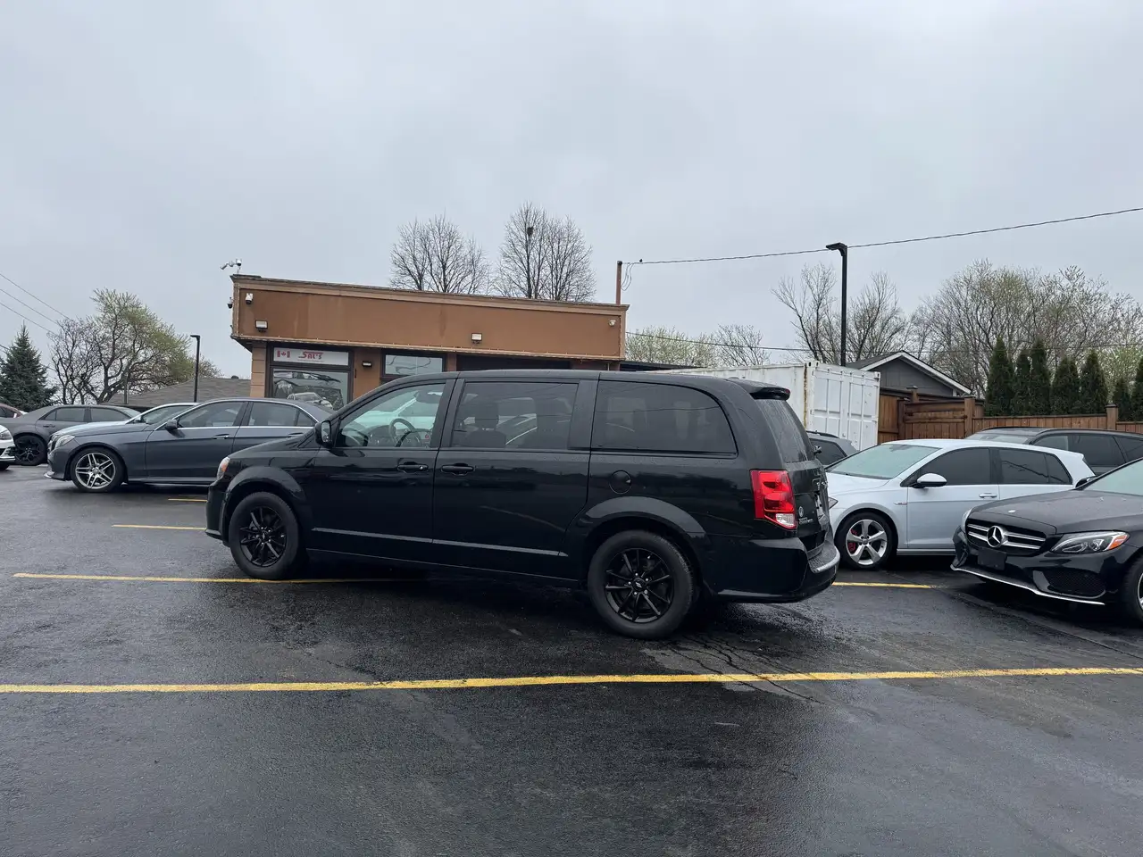Dodge Grand Caravan снимка Dodge Grand Caravan