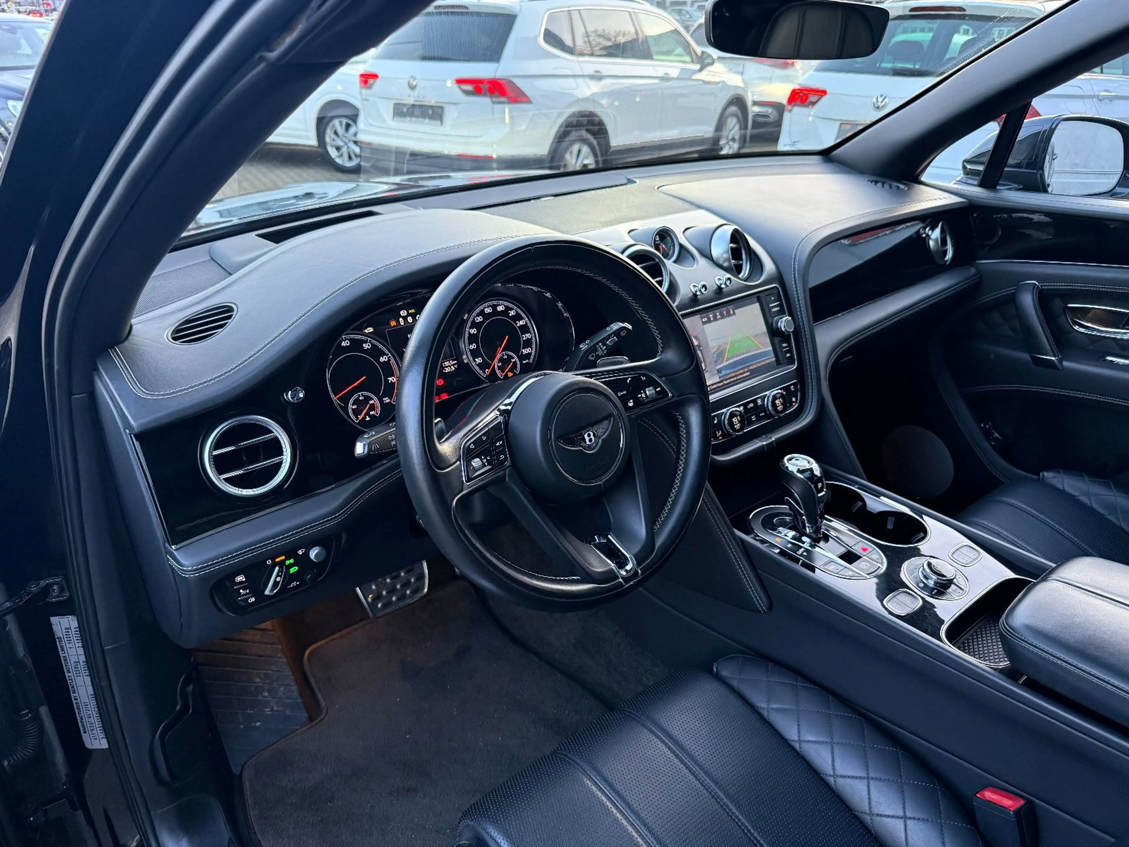 Bentley Bentayga 6.0 W12 4WD*FirstEdition* Pano*Voll* — photo 9