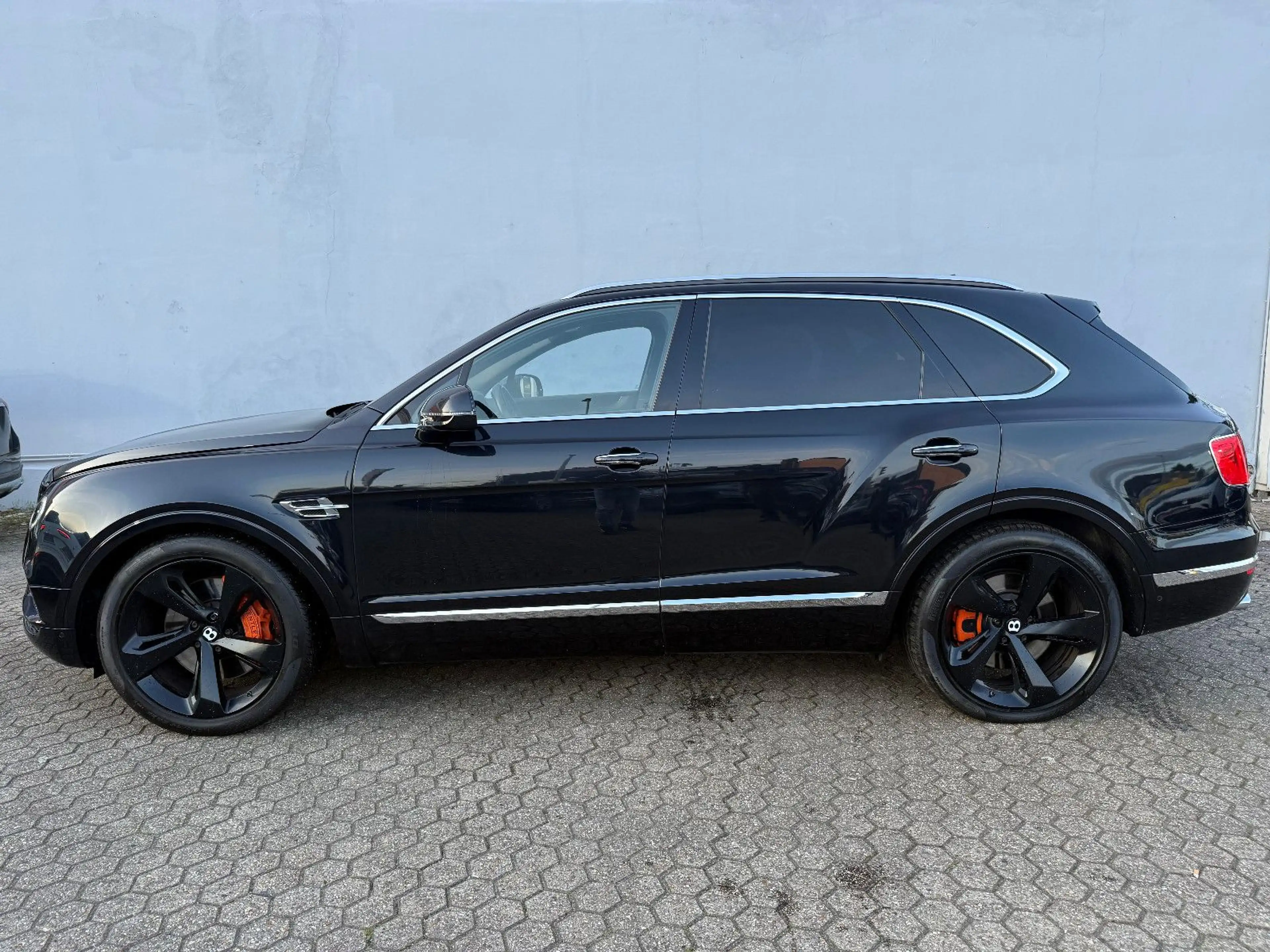 Bentley Bentayga 6.0 W12 4WD*FirstEdition* Pano*Voll* — photo 7