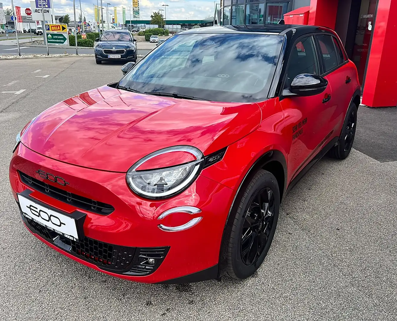 Fiat 600 1.2 Benzin 100 6-Gang Street Rot - 2