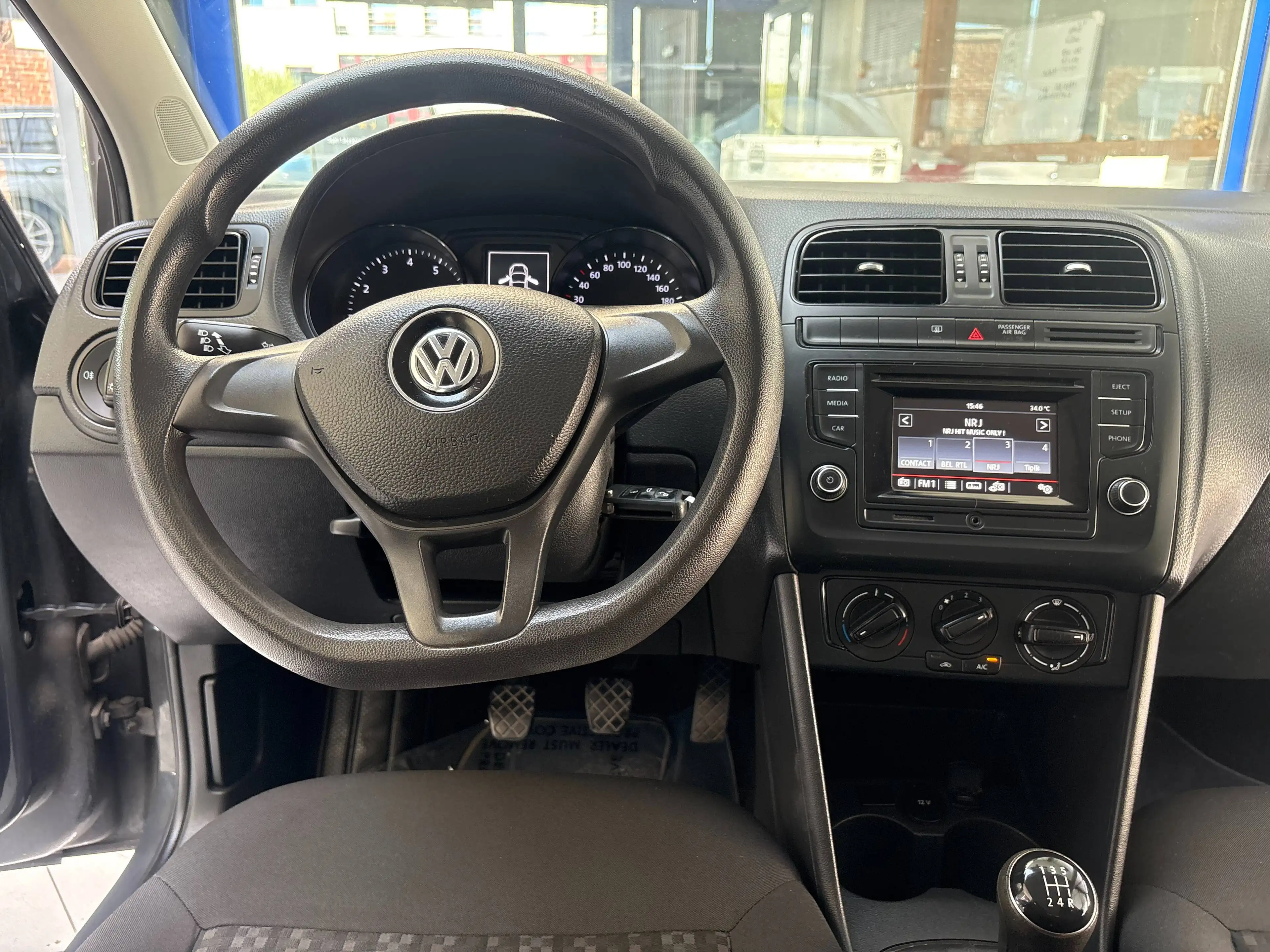Volkswagen Polo Polo 1.0i *CLIM * BT * — photo 15