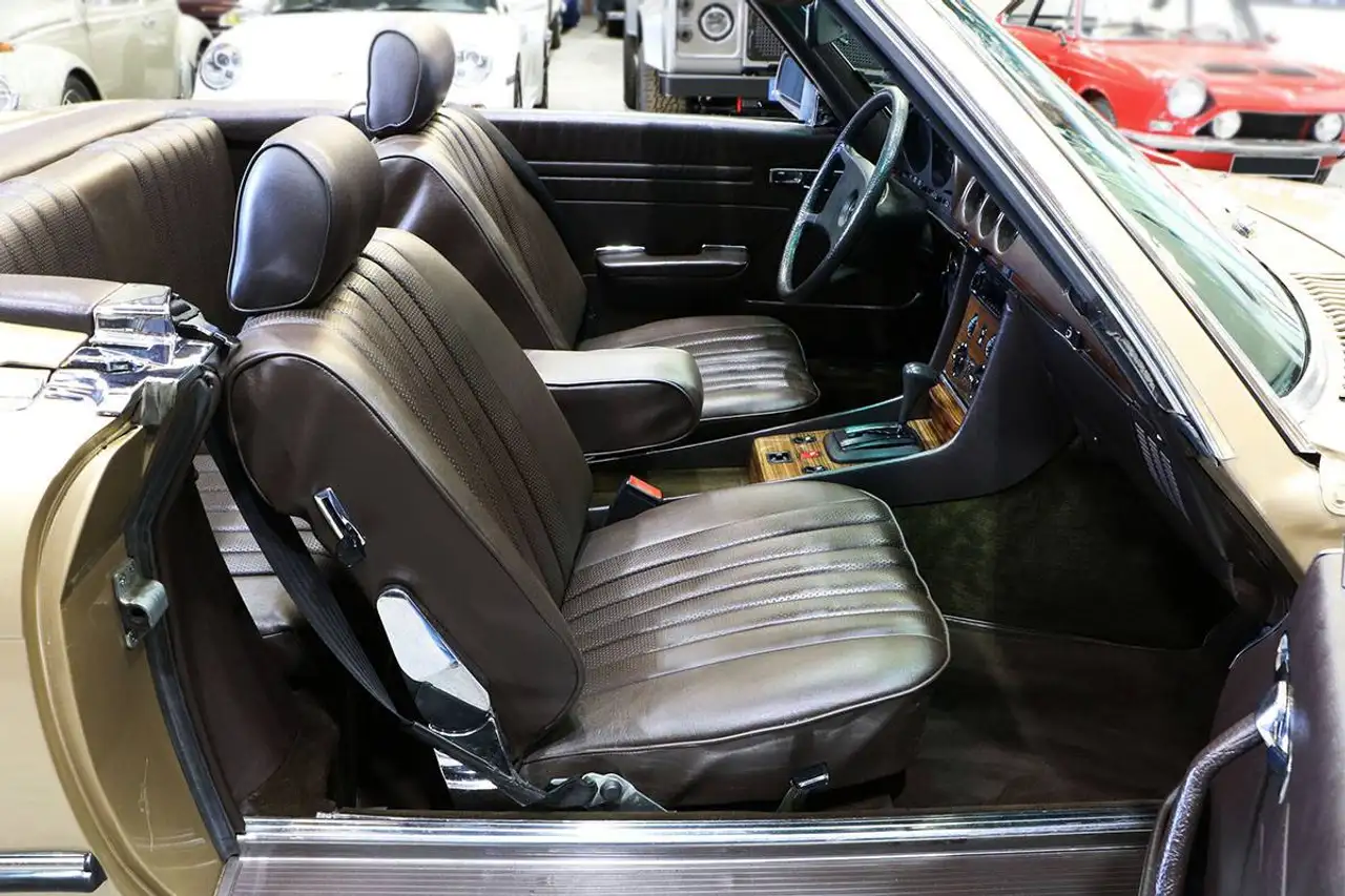 Mercedes-Benz SL 280 R107, foto 10
