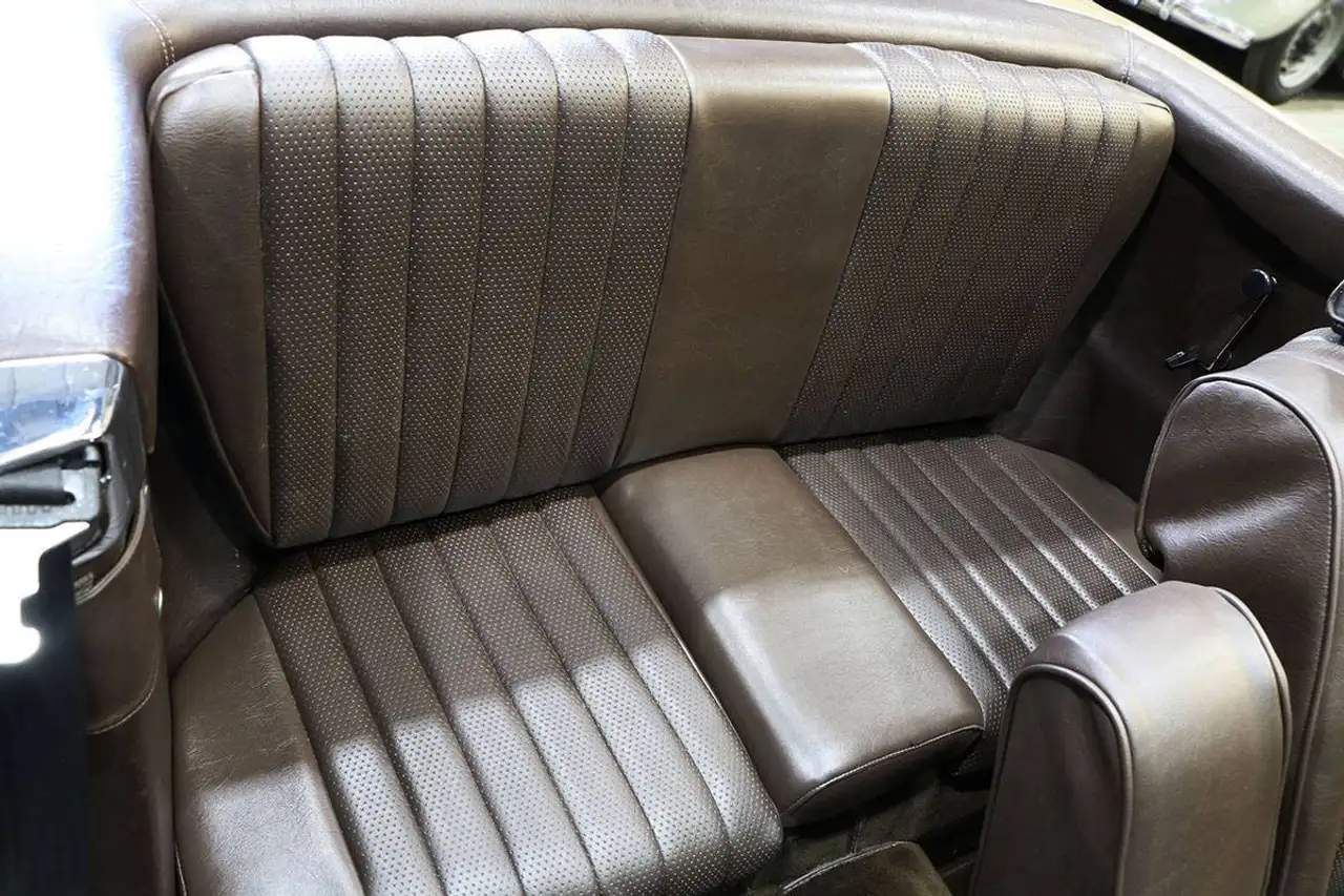 Mercedes-Benz SL 280 R107, foto 11
