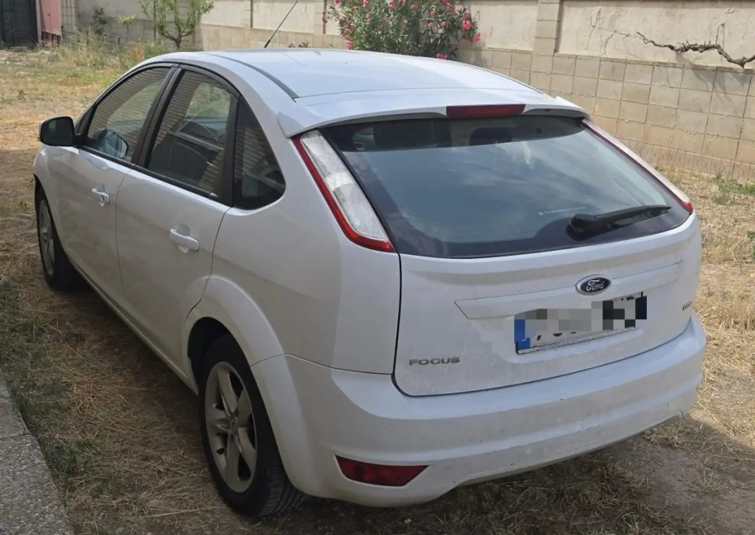 Ford Focus 1.6TDCi Econetic 109 Blanco - 2