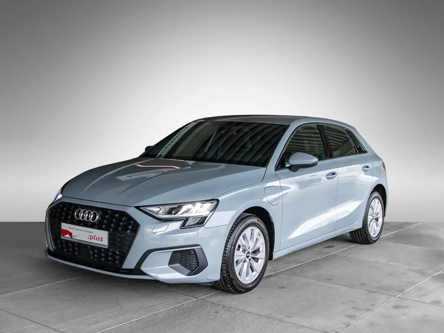 Audi A3 40 TFSI e VirtCo LED Standklima Grau - 2