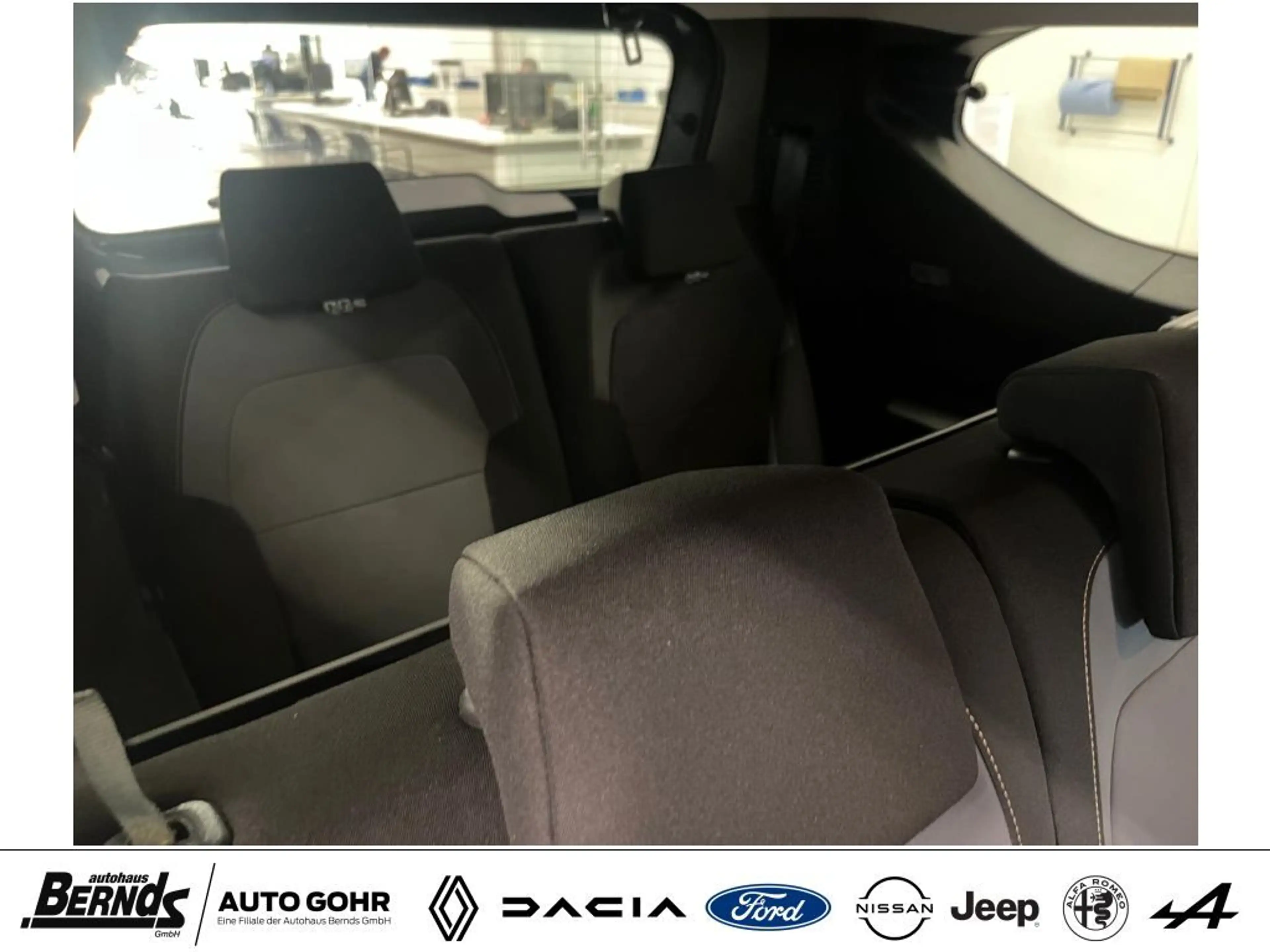 Dacia Jogger TCe 110 Extreme 7-SITZER KLIMAAUTOM. PDC R-KAMERA — photo 6