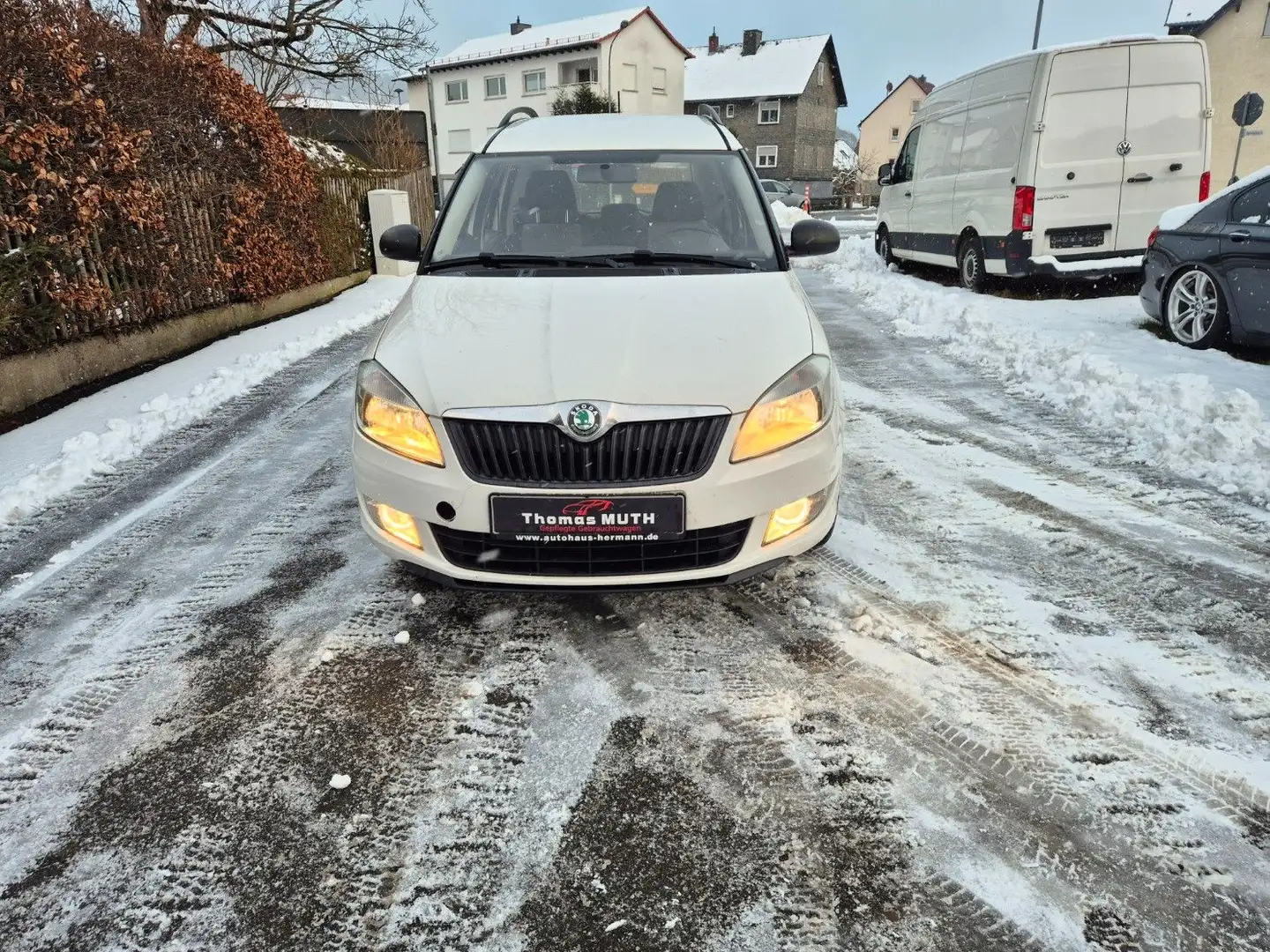 Skoda Roomster Active Plus Edition-SH.gepflegt-Tüv 27! Weiß - 2