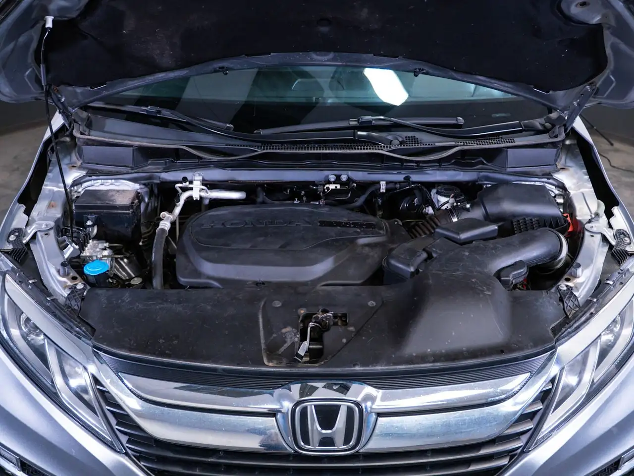 Honda Odyssey photo Honda Odyssey