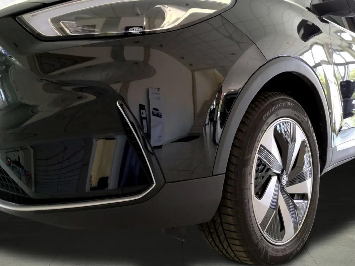 MG ZS Luxury 70KW *4000€ Amazon Gutschein* (Sofort Verfü Schwarz - 2