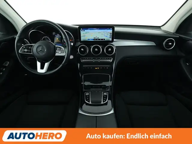 Mercedes-Benz GLC view 12