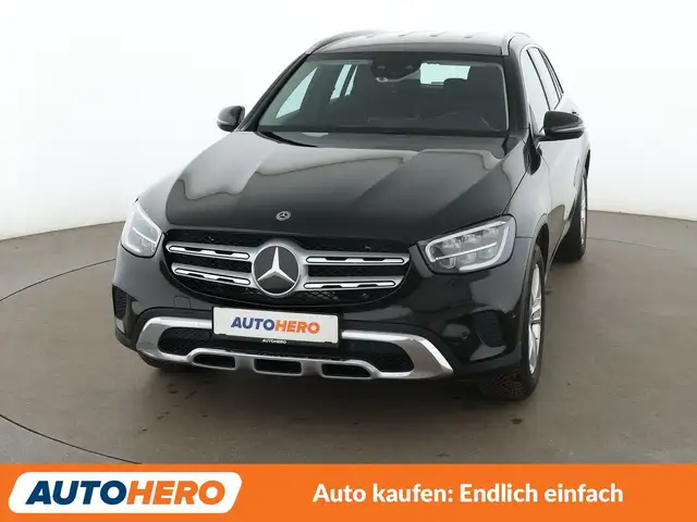 Mercedes-Benz GLC view 9
