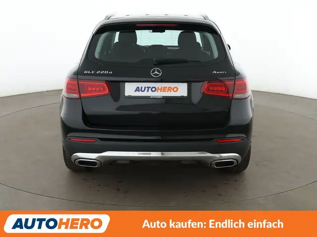 Mercedes-Benz GLC view 5