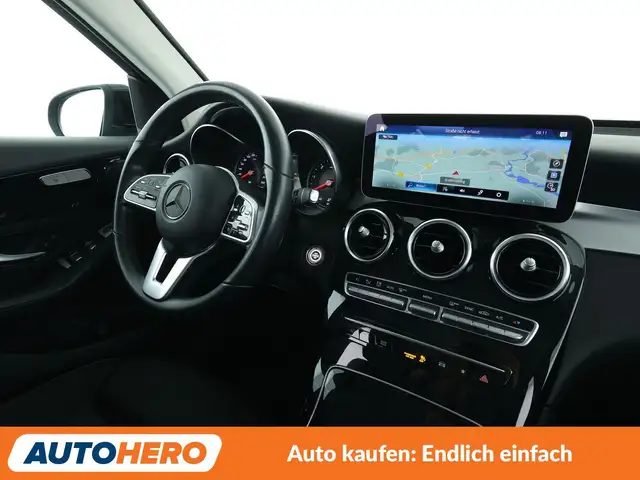 Mercedes-Benz GLC view 13