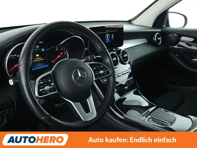 Mercedes-Benz GLC view 11