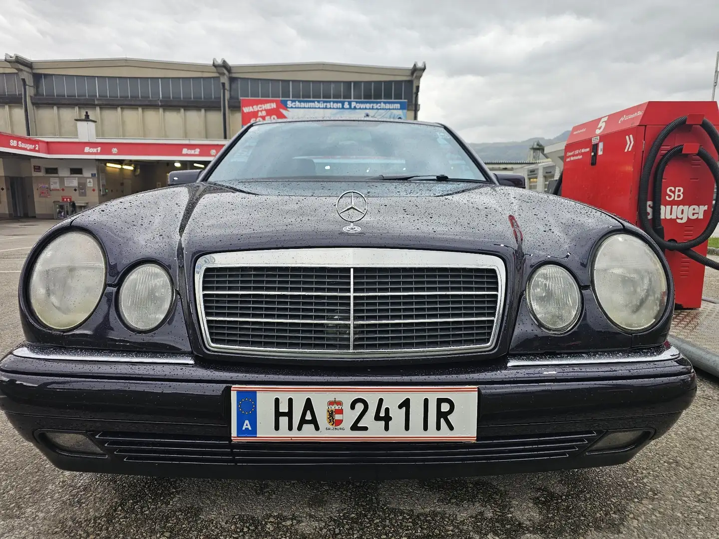 Mercedes-Benz E 200 Avantgarde - 2