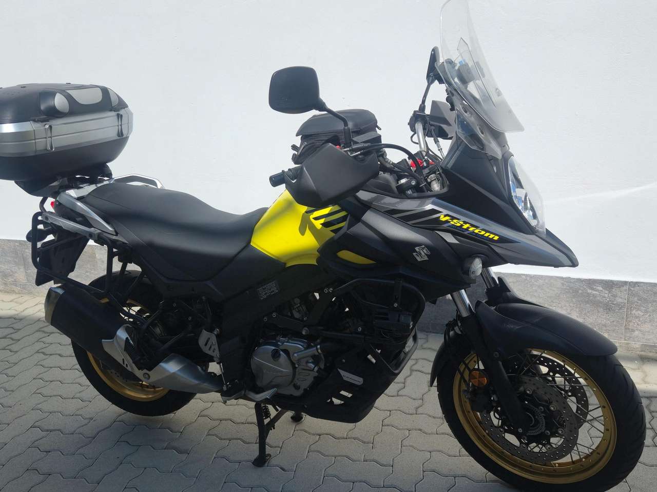 Suzuki V-Strom 650 XT ABS