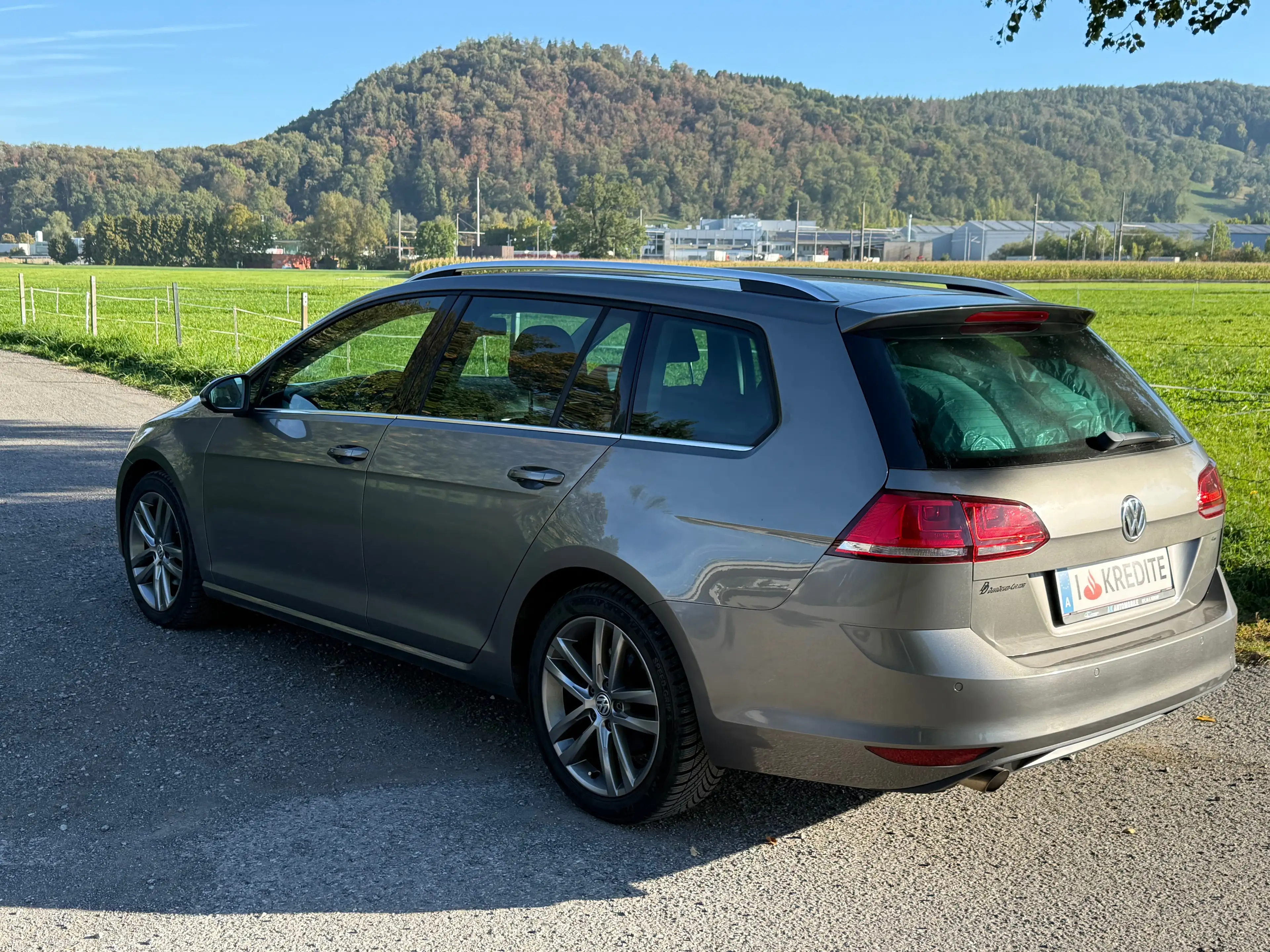 Volkswagen Golf Variant Golf Variant 1.6 TDI BlueMotion Technology Comfortline — photo 4