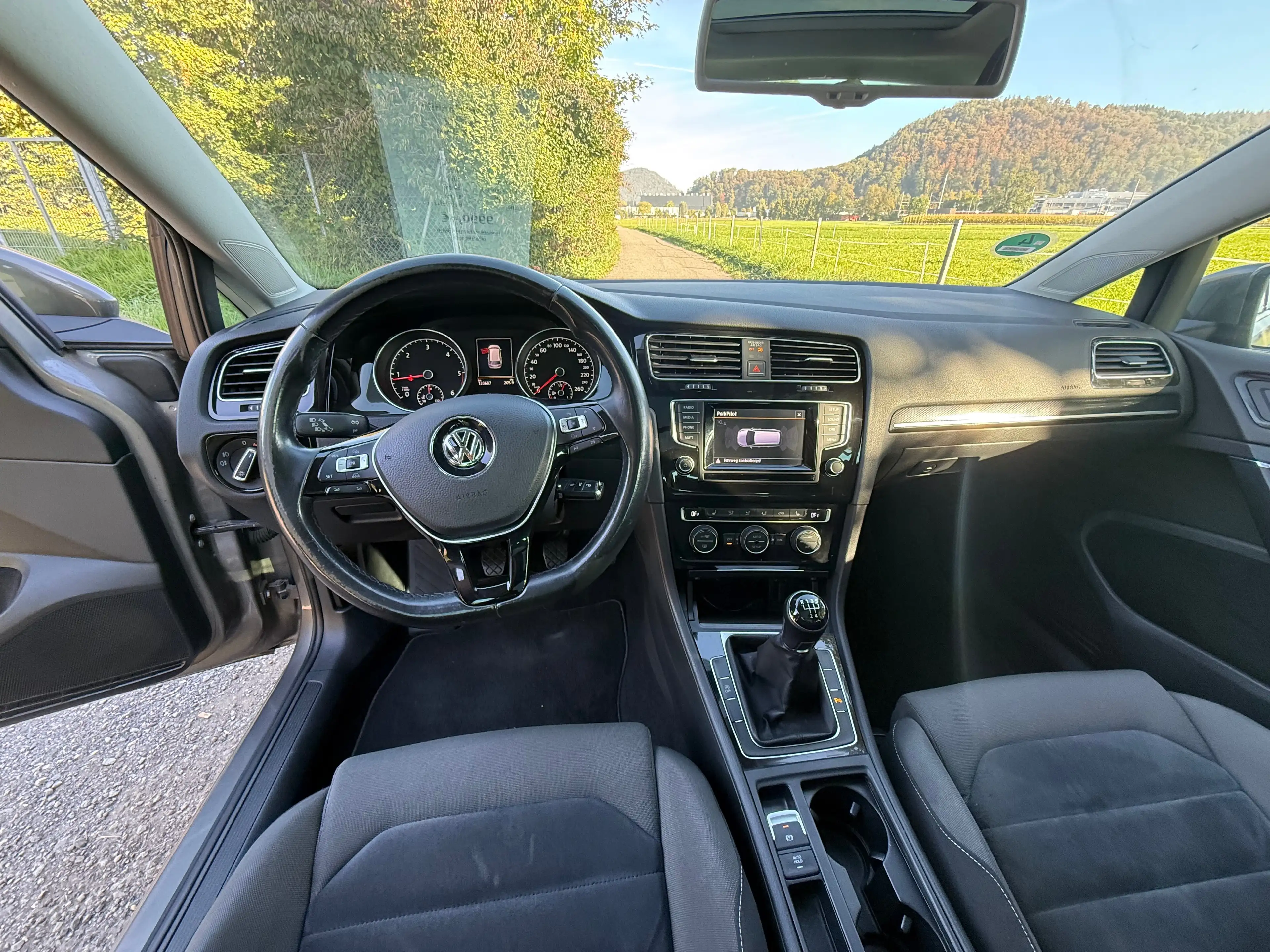 Volkswagen Golf Variant Golf Variant 1.6 TDI BlueMotion Technology Comfortline — photo 9