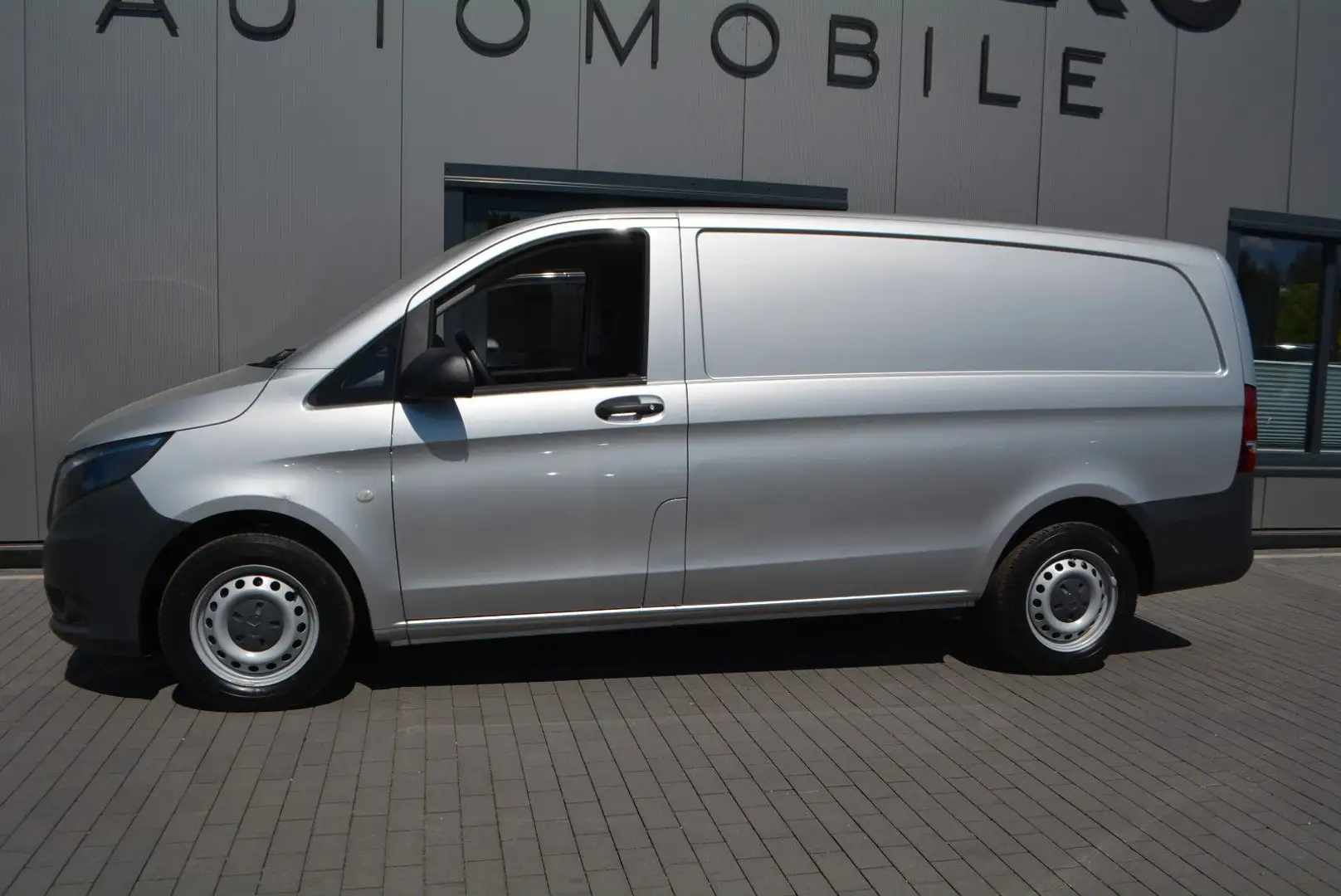 Mercedes-Benz Vito Kasten 111 CDI FWD lang-2Sitzer-Heckklappe Silber - 1