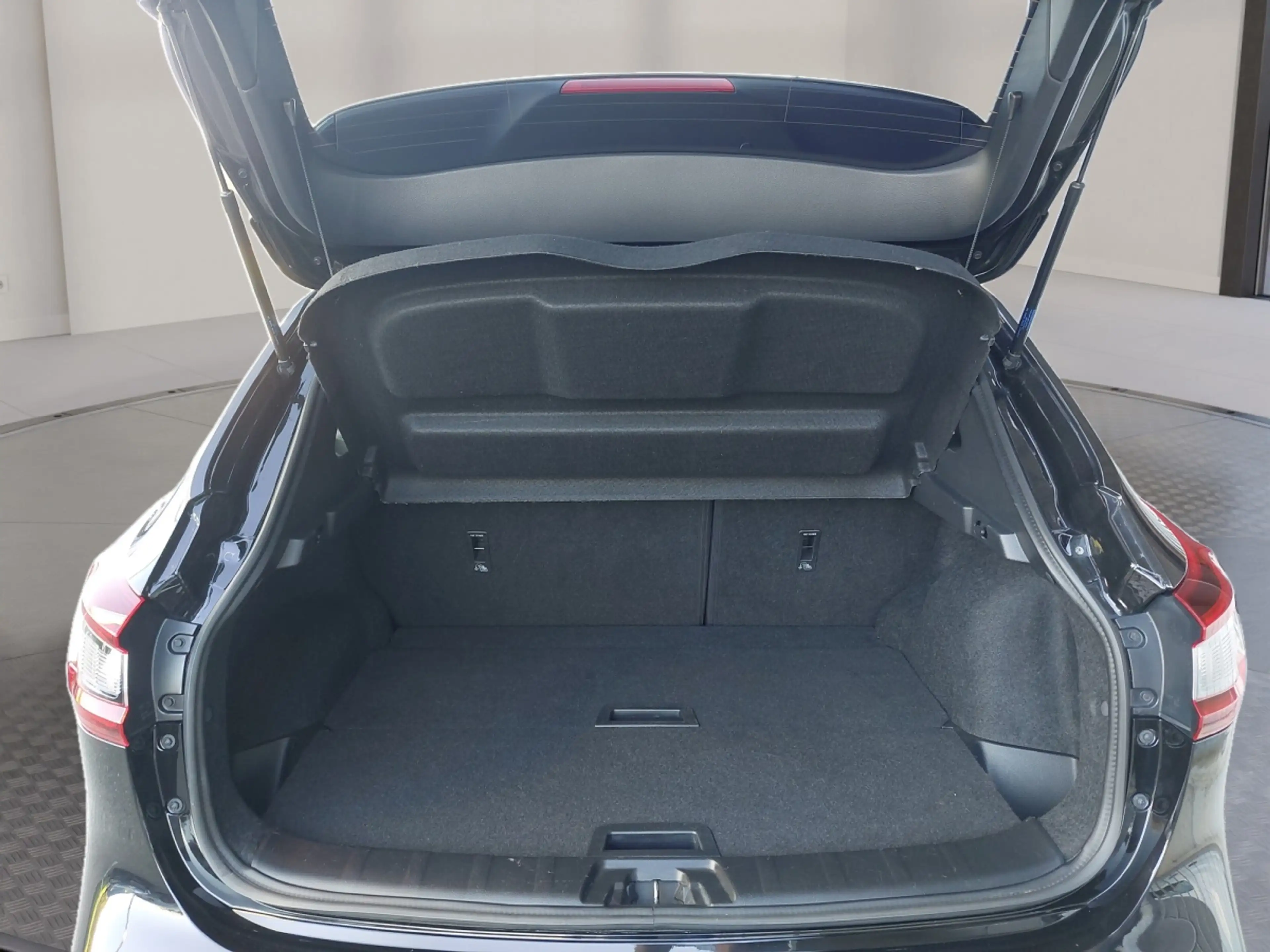 Nissan Qashqai 1,7 dCi ALL-MODE 4x4i N-Connecta Xtronic Aut. — photo 12