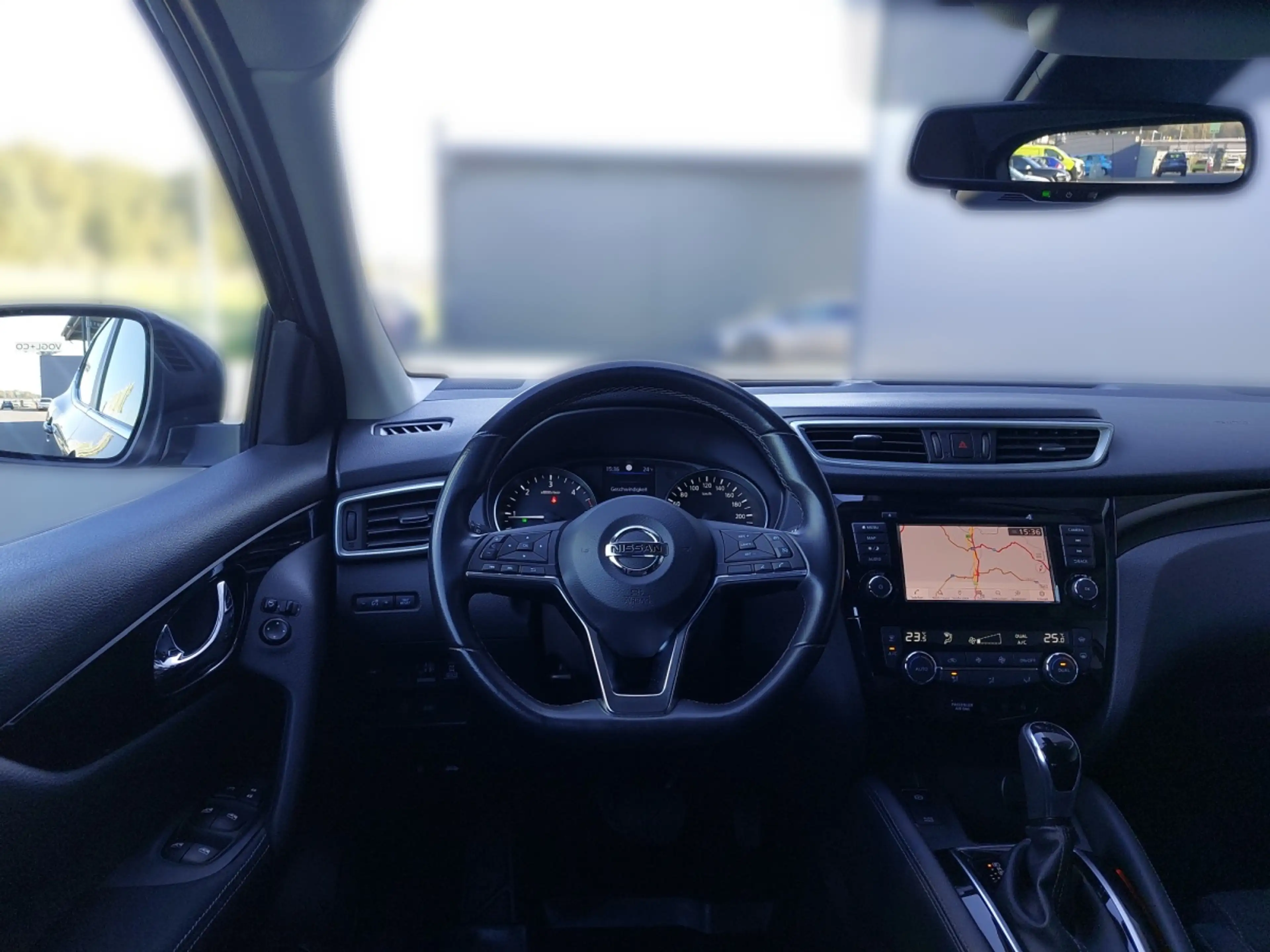 Nissan Qashqai 1,7 dCi ALL-MODE 4x4i N-Connecta Xtronic Aut. — photo 4