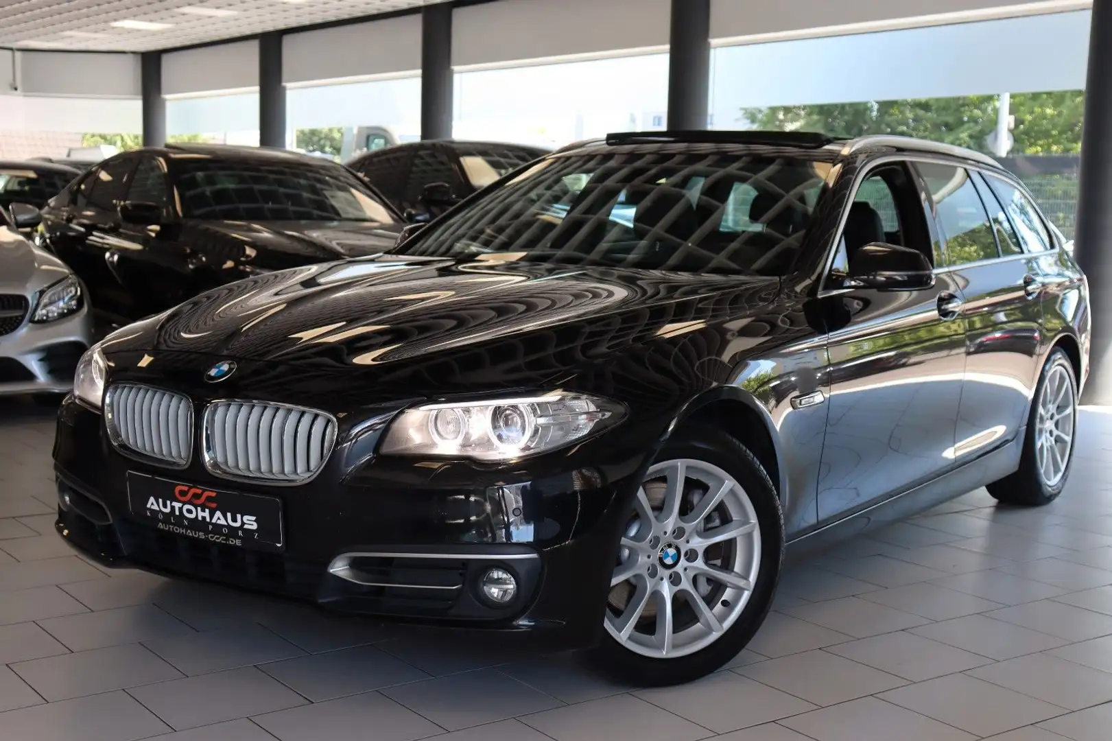 BMW 525 d Touring Modern Line|PANO|LED|NAVI|PDC| Noir - 1