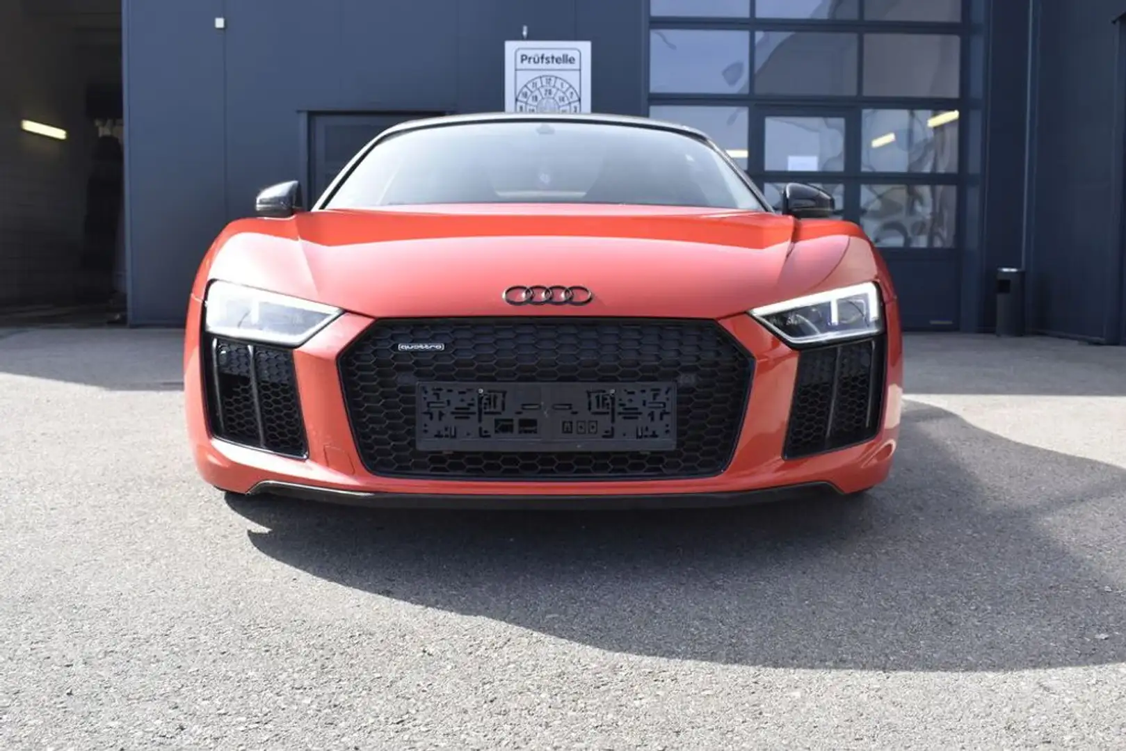 Audi R8 5.2 FSI quattro Rot - 2