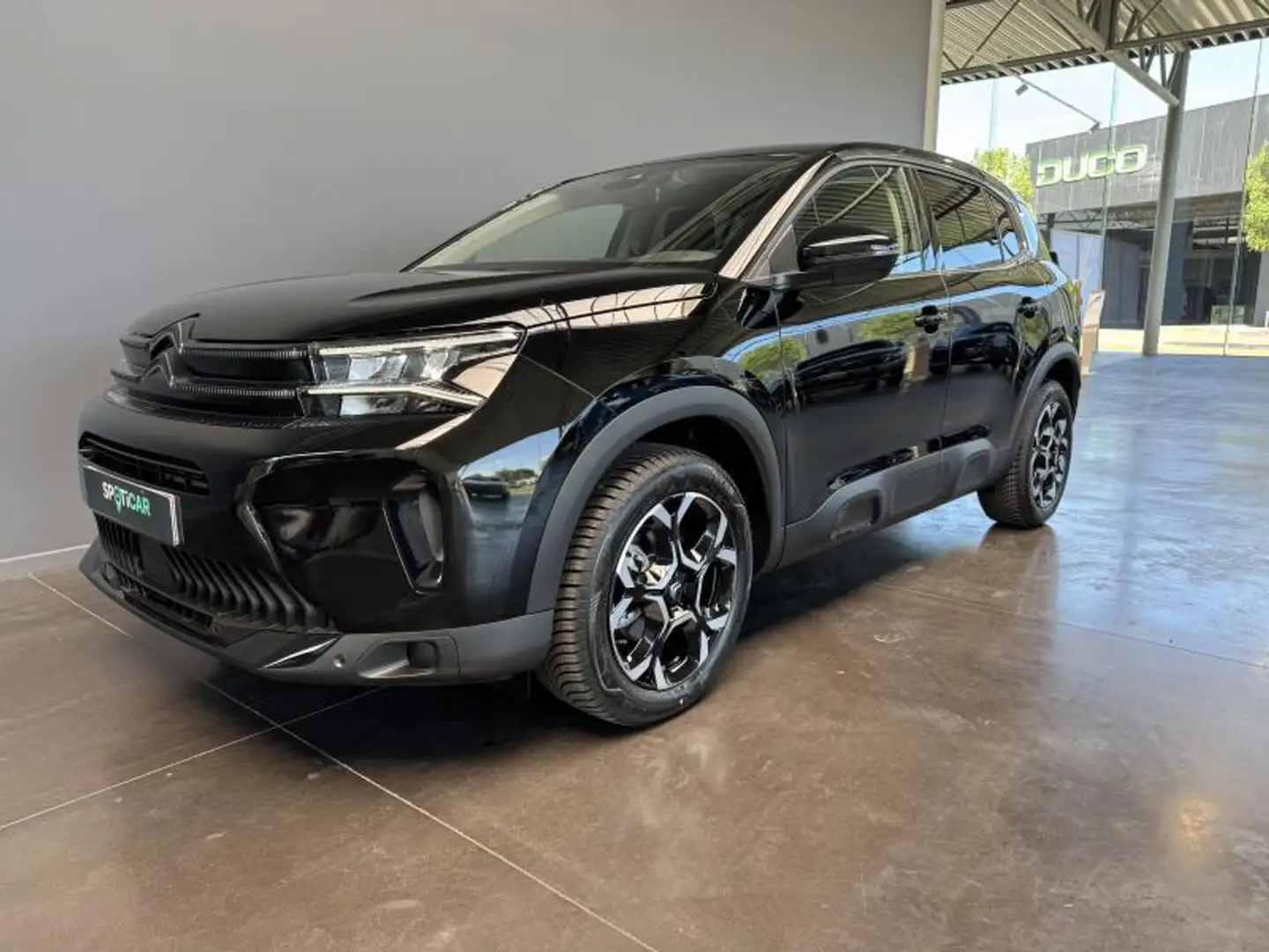 Citroen C5 Aircross Hybrid 145 e-DSC6 Plus Zwart - 1