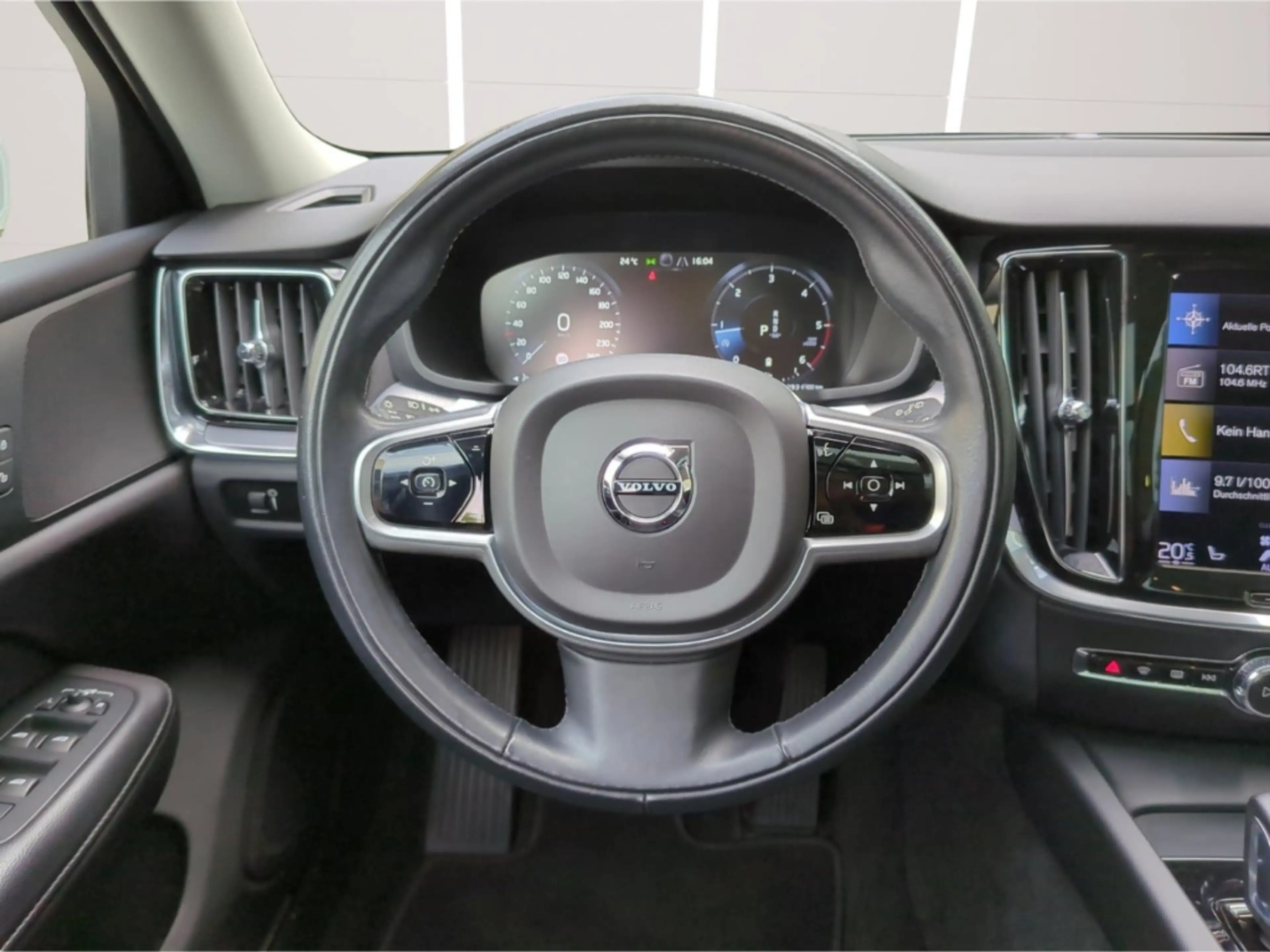 Volvo V60 Cross Country B4 AWD *BLIS*Kamera*Pano*Winter-Paket* — photo 12