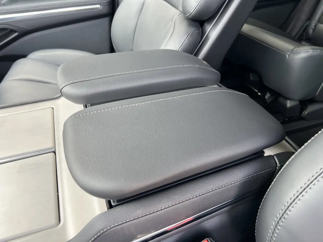 Lincoln Navigator снимка Lincoln Navigator
