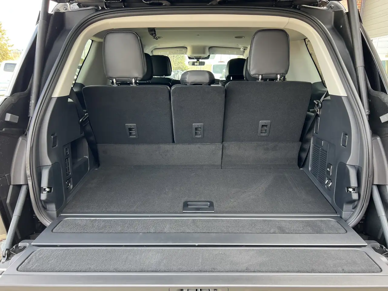 Lincoln Navigator снимка Lincoln Navigator