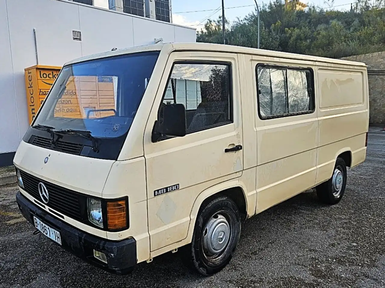 Mercedes-Benz