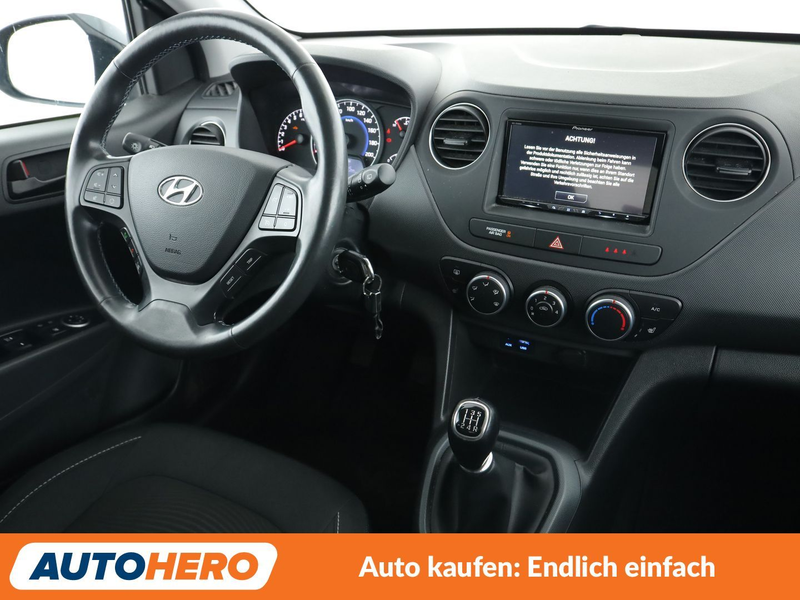Hyundai i10 1.0 Passion*NAVI*TEMPO*CAM*PDC*SHZ*KLIMA*GARANTIE* — photo 13