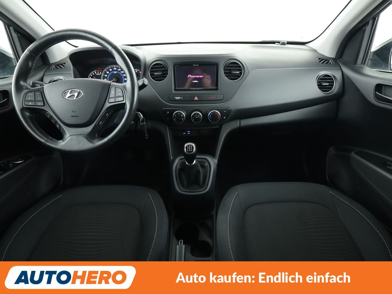 Hyundai i10 1.0 Passion*NAVI*TEMPO*CAM*PDC*SHZ*KLIMA*GARANTIE* — photo 12
