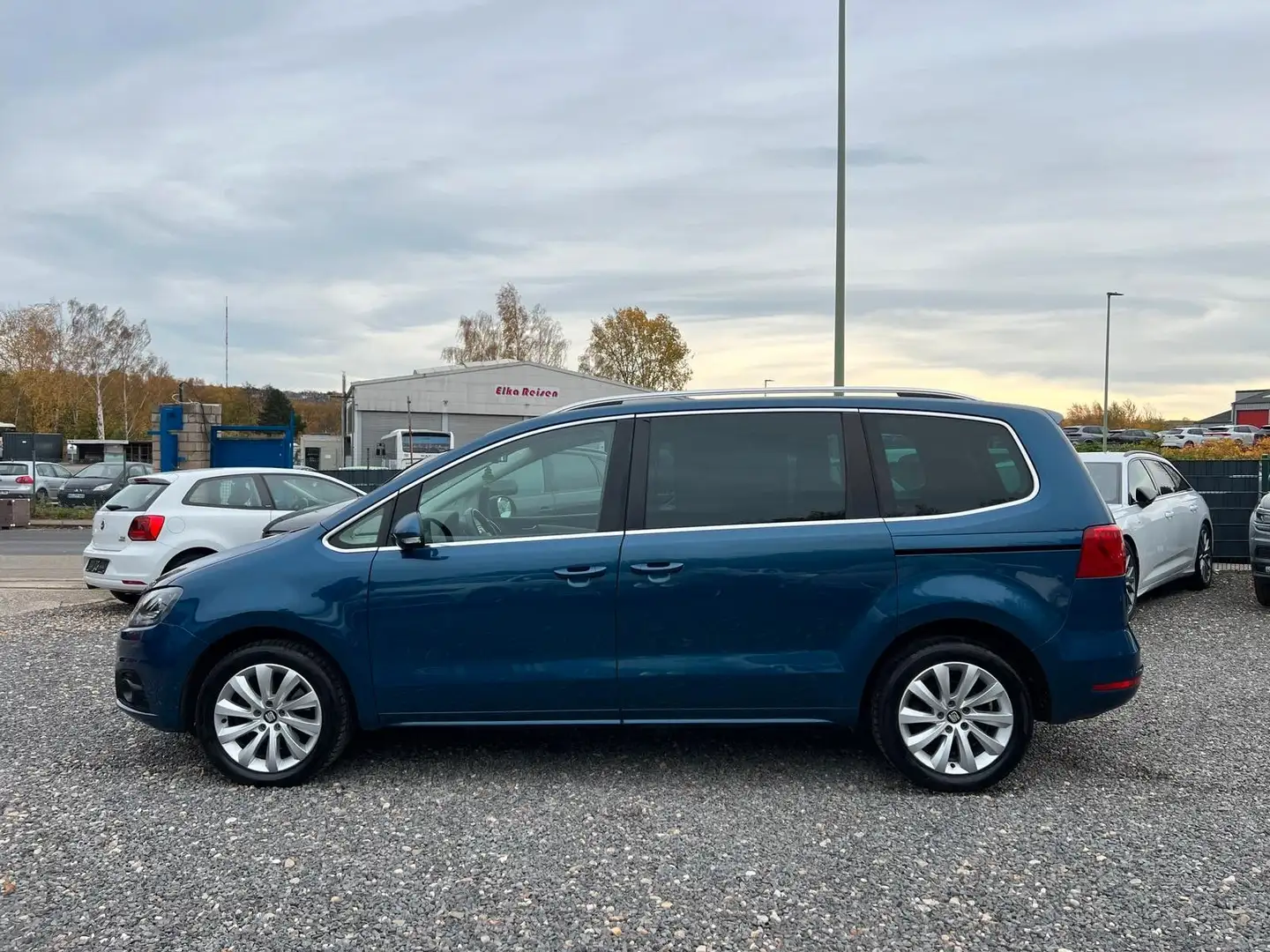 SEAT Alhambra ALHAMBRA-LIFESTYLE-7 SITZER-KAMERA-SHZ-AHK-DAB Bleu - 2