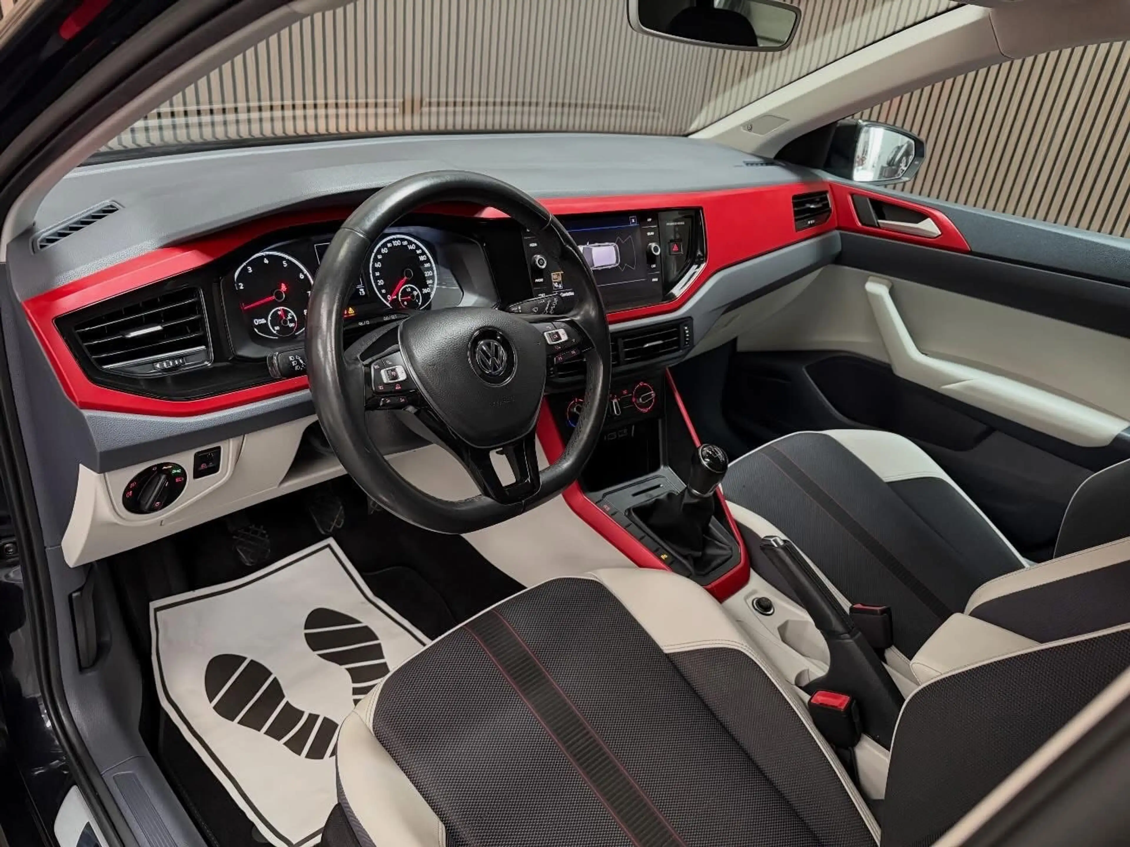 Volkswagen Polo Polo 1.0 TSi Beats — photo 8