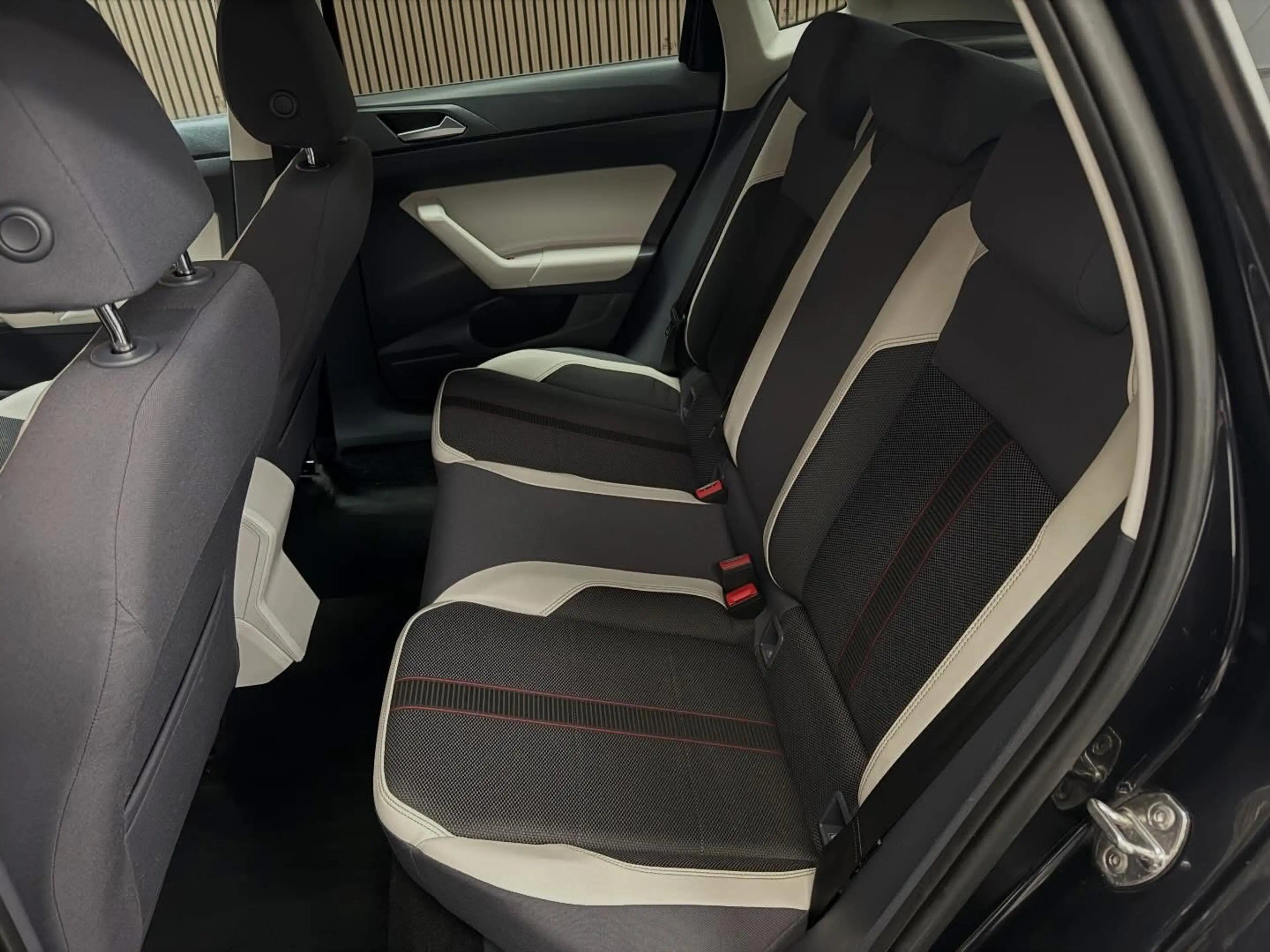 Volkswagen Polo Polo 1.0 TSi Beats — photo 11
