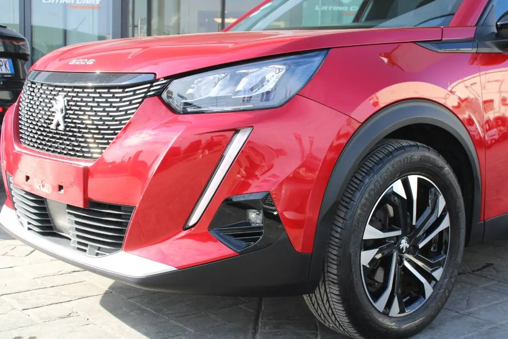 Peugeot 2008 1.2 puretech Allure Pack s&s 130cv Con Telecamera Roşu - 2