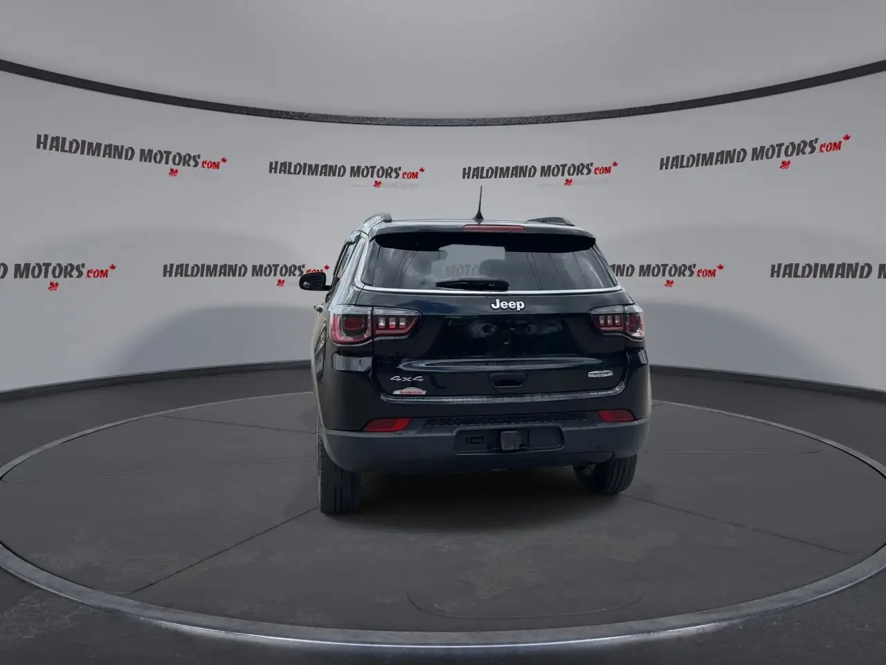 Jeep Compass снимка Jeep Compass