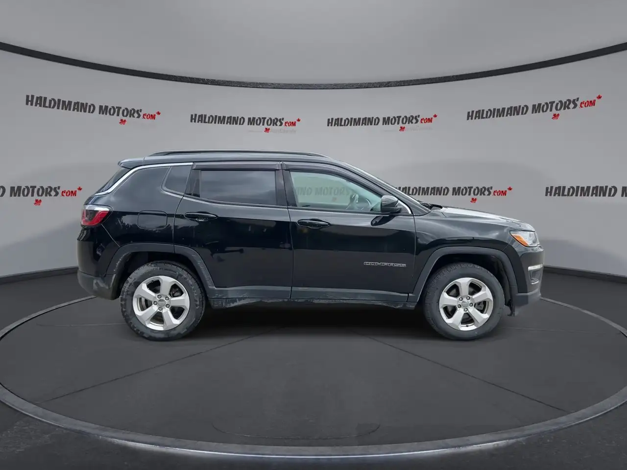 Jeep Compass снимка Jeep Compass