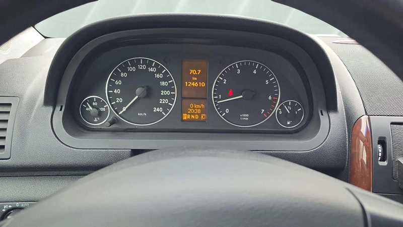 Mercedes-Benz A 200 Elegance *Automatik*Navi*PDC — photo 11
