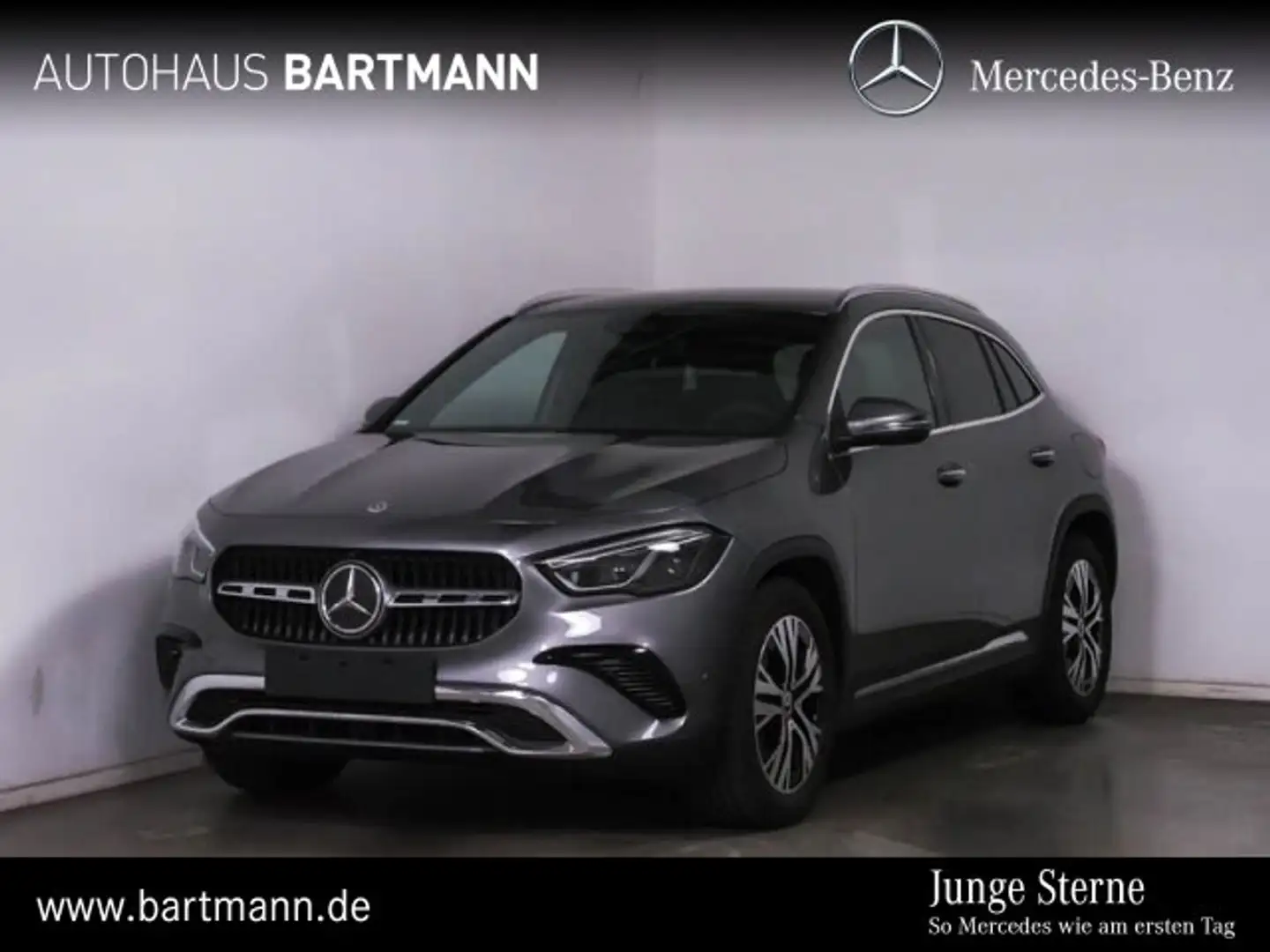 Mercedes-Benz GLA 180 GLA 180 PROGRESSIVE+ANHÄNGE VORRICHTUNG+TOTW+360 Grau - 1