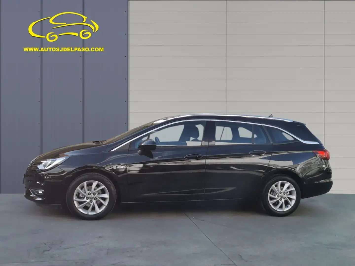 Opel Astra ST 1.2T S/S Elegance 145 Noir - 2