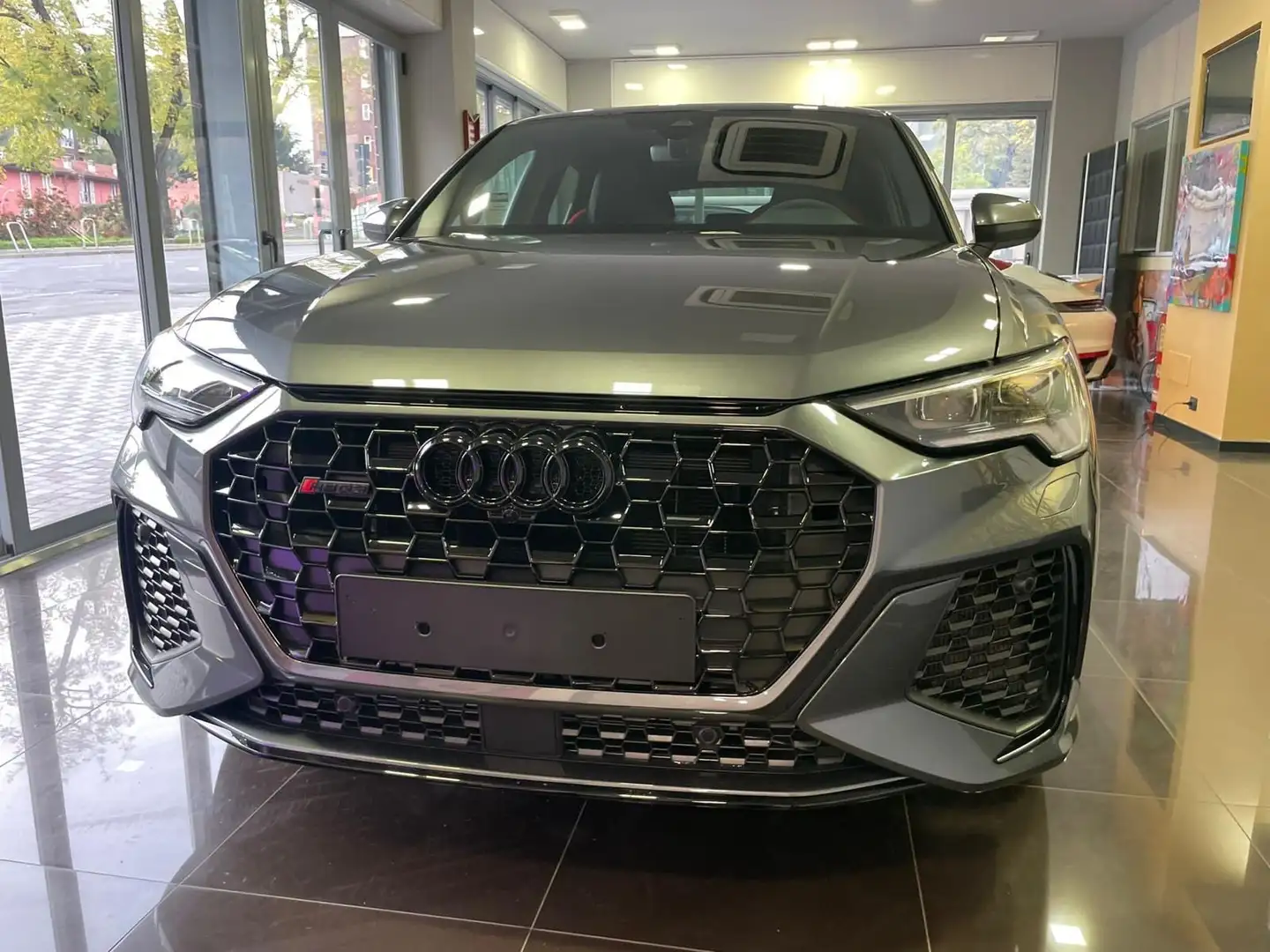Audi RS Q3 Q3 Sportback RS 2.5 quattro s-tronic Grau - 2
