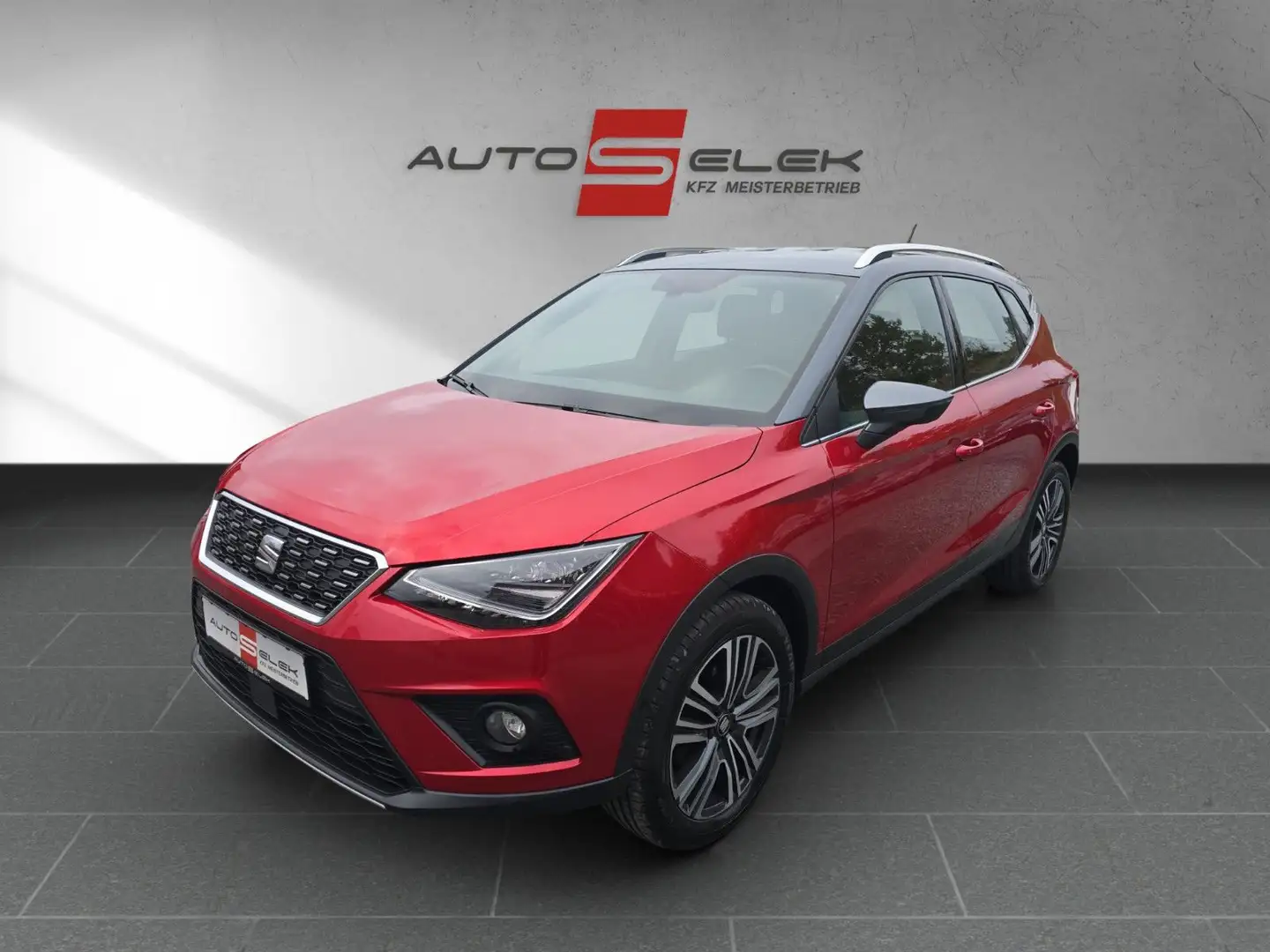 SEAT Arona Xcellence*Navigationssystem*AHK*PDC*SiTZHE Rot - 1