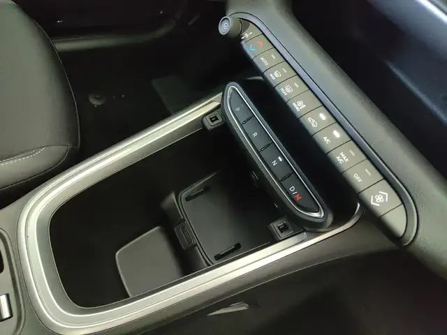 Jeep Avenger view 15