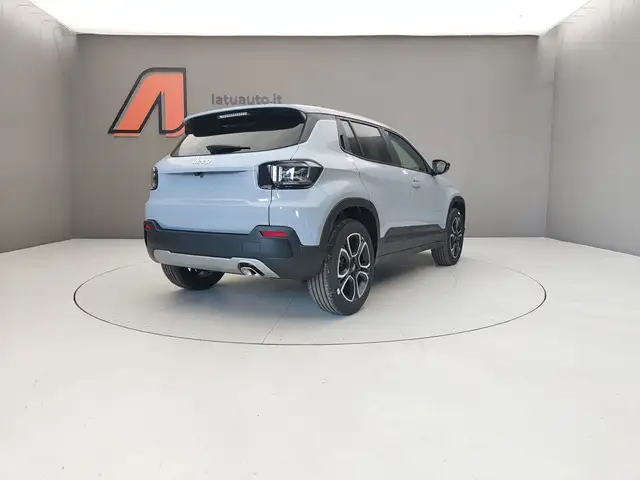 Jeep Avenger view 7