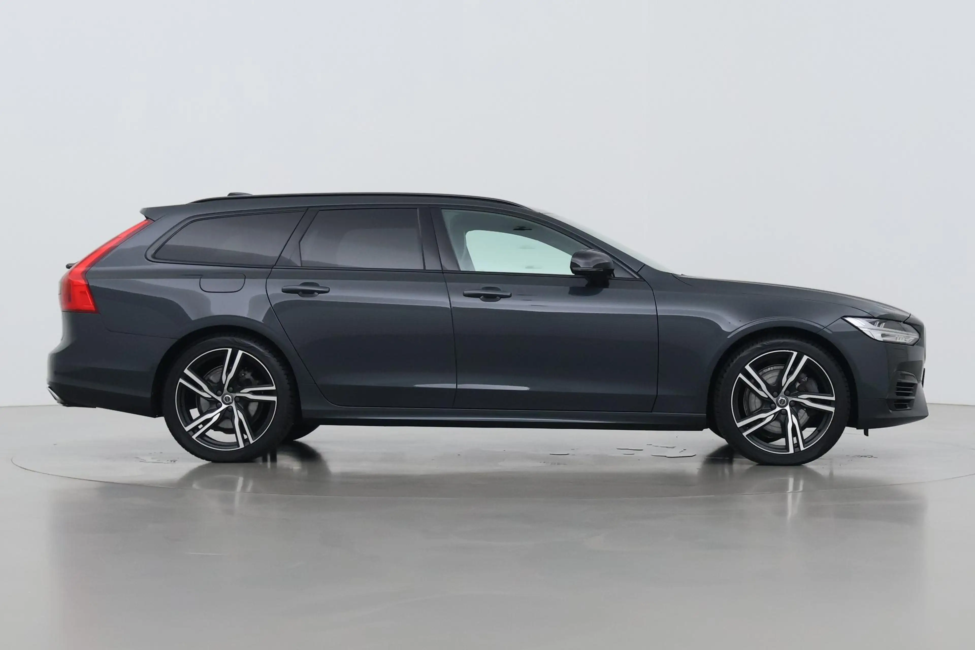 Volvo V90 2.0 T8 AWD R-Design | Luchtvering | Harman/Kardon — photo 10