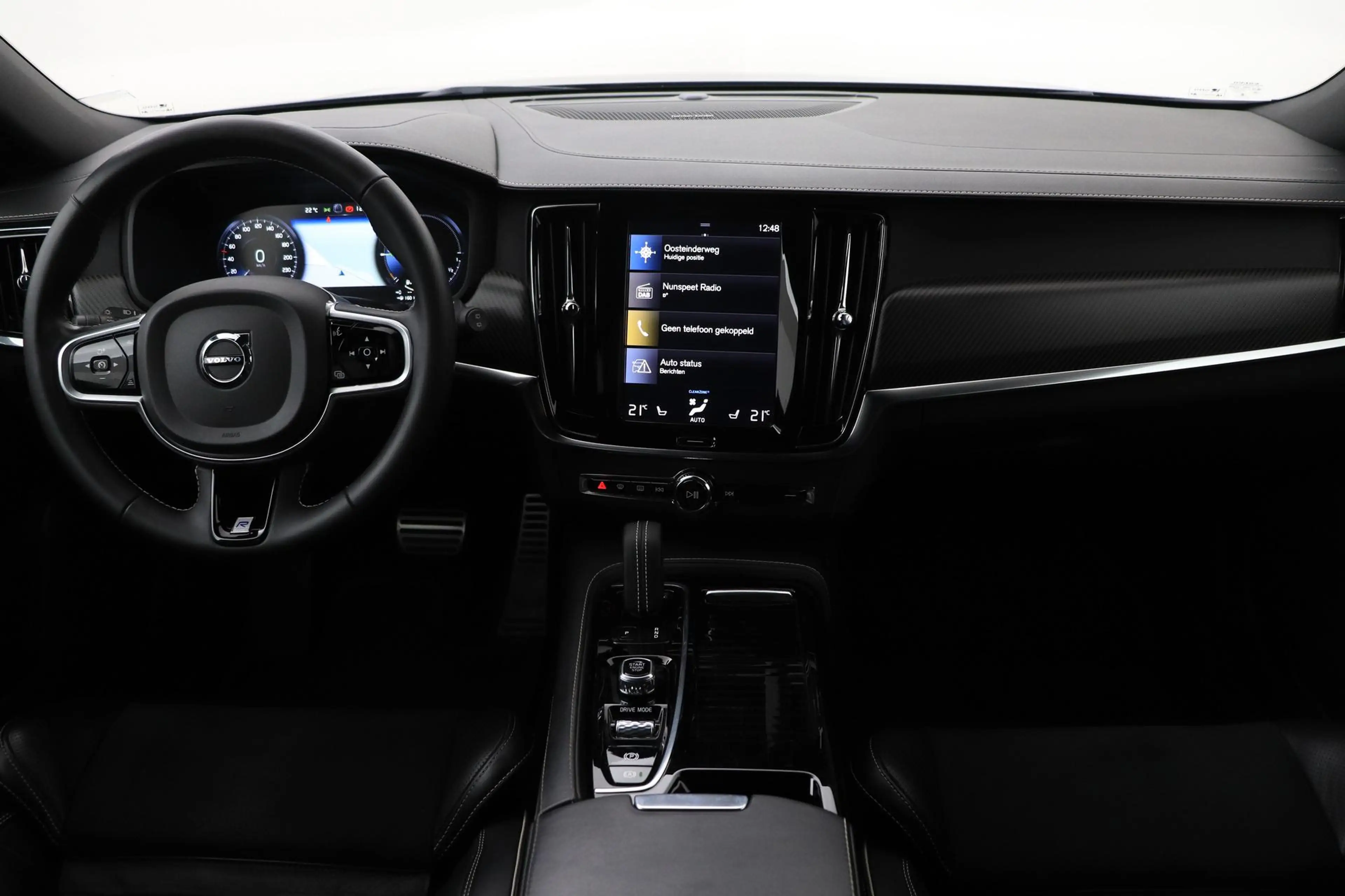 Volvo V90 2.0 T8 AWD R-Design | Luchtvering | Harman/Kardon — photo 4