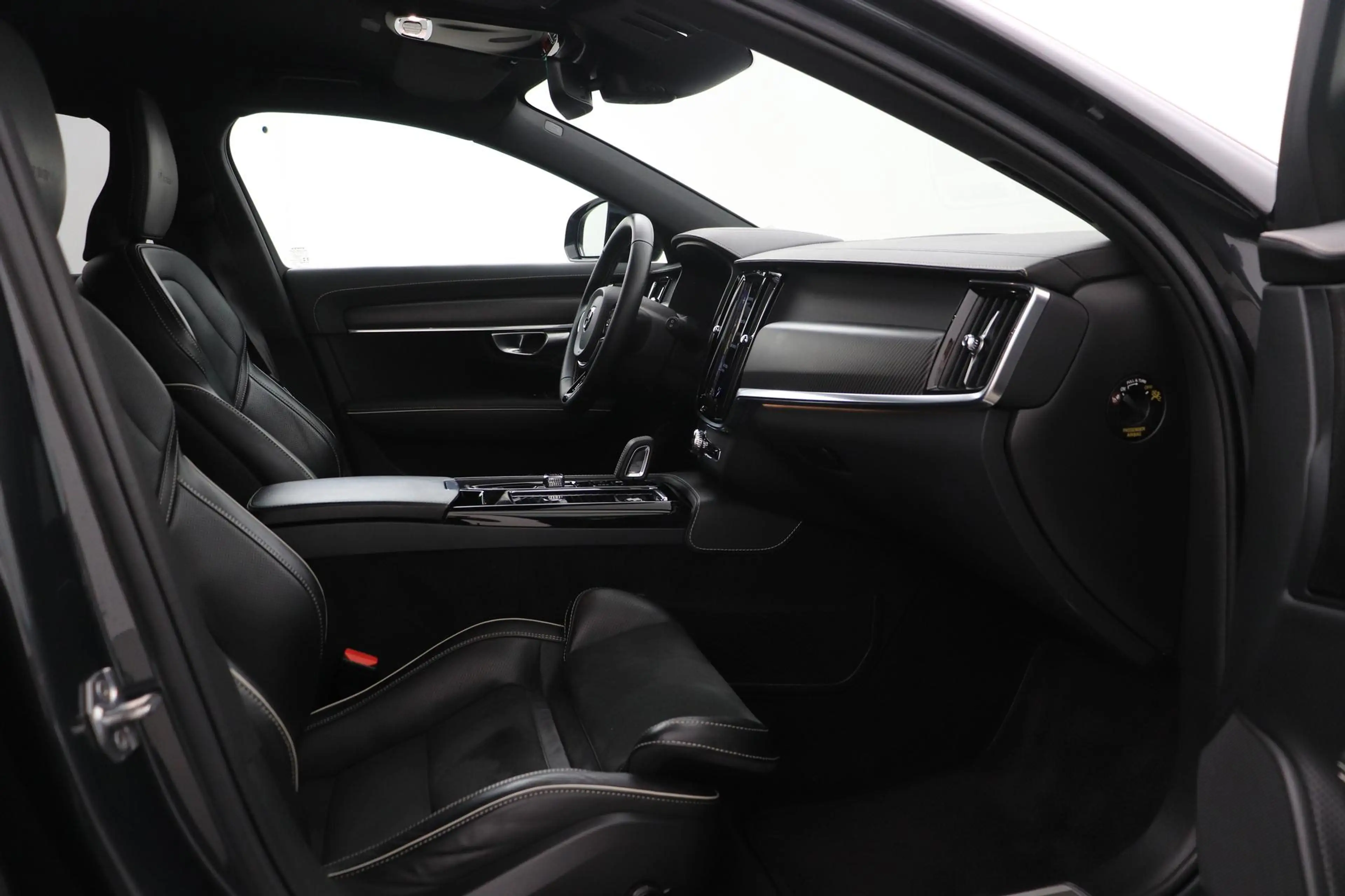 Volvo V90 2.0 T8 AWD R-Design | Luchtvering | Harman/Kardon — photo 5